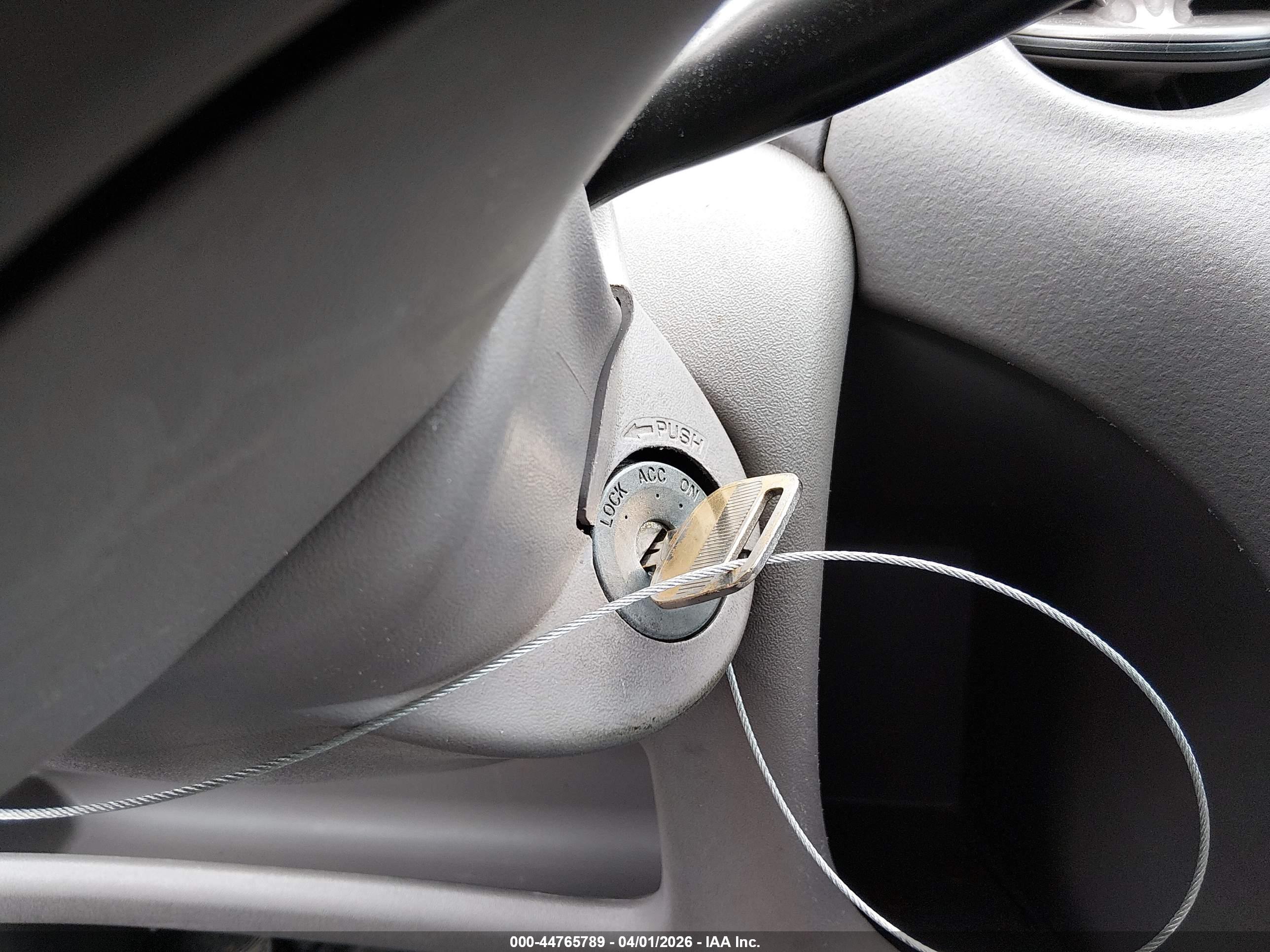 TOYOTA ECHO image 11