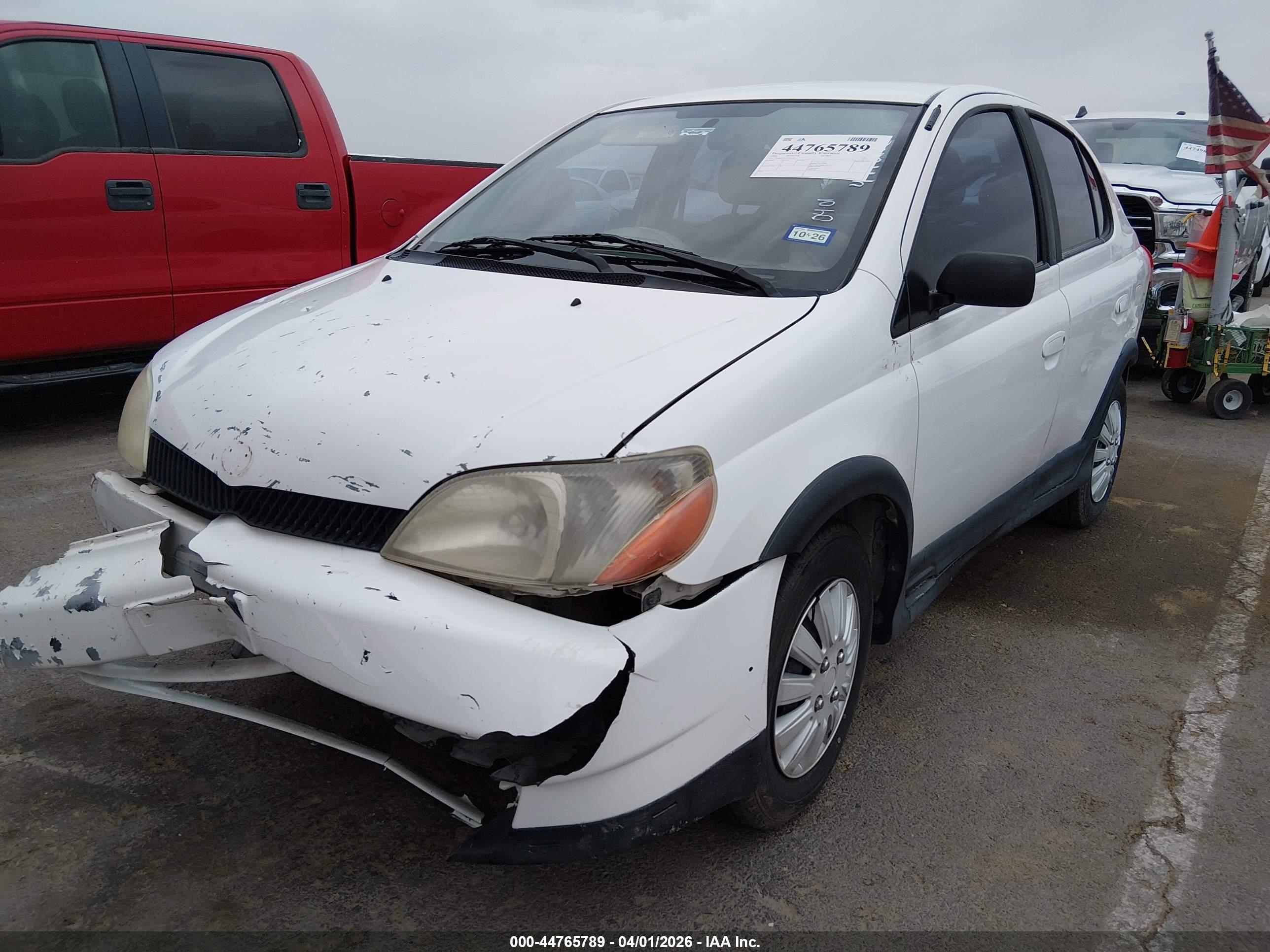 TOYOTA ECHO image 2