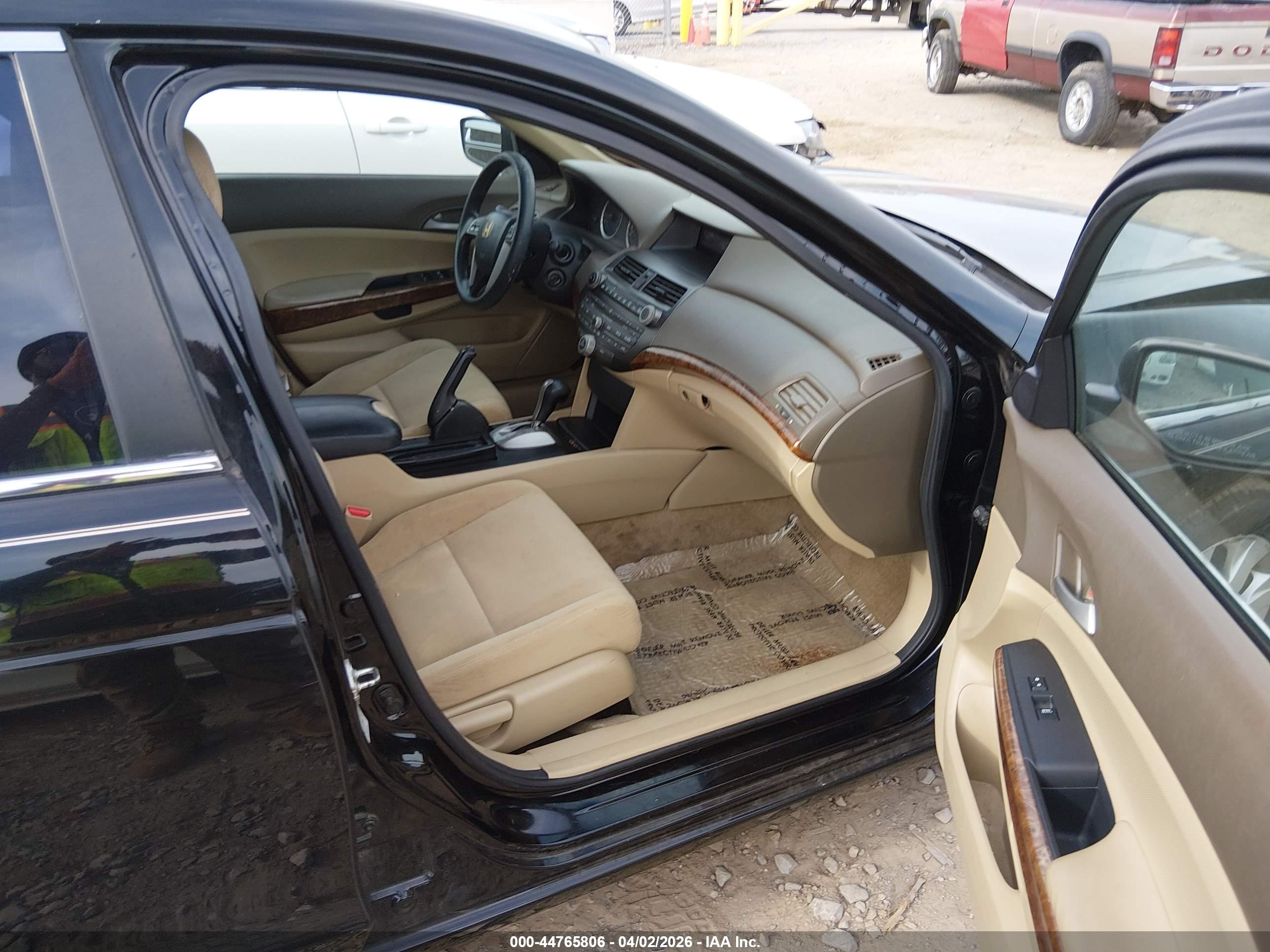 HONDA ACCORD image 5