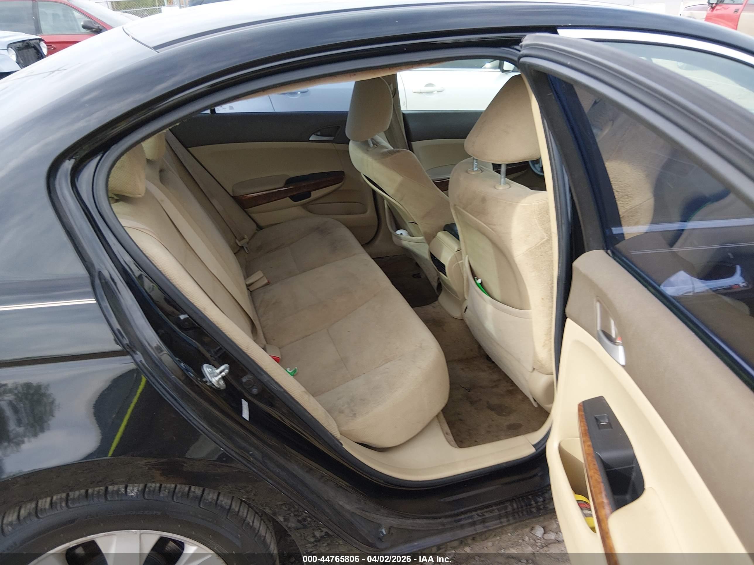 HONDA ACCORD image 8