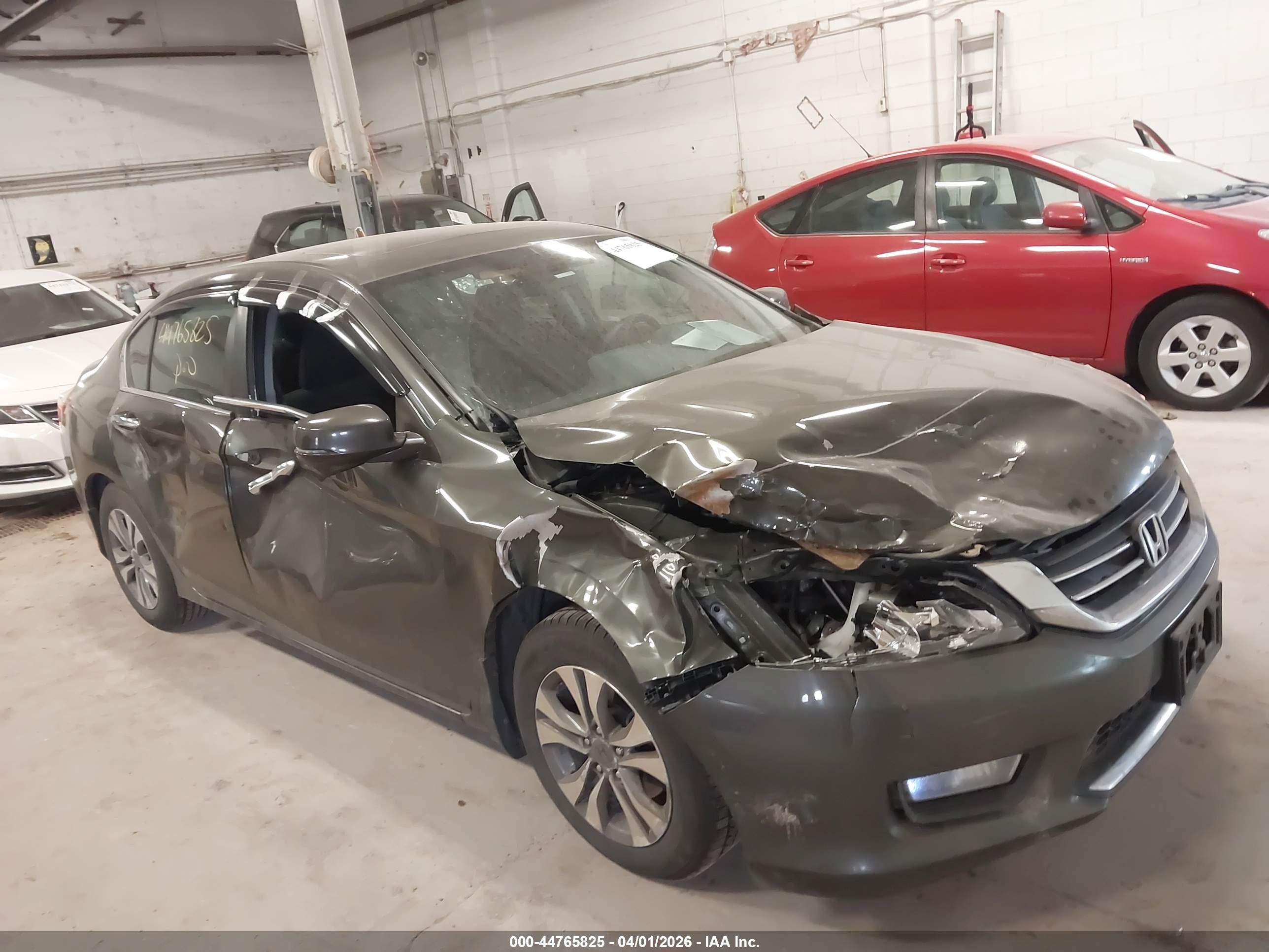 HONDA ACCORD image 6