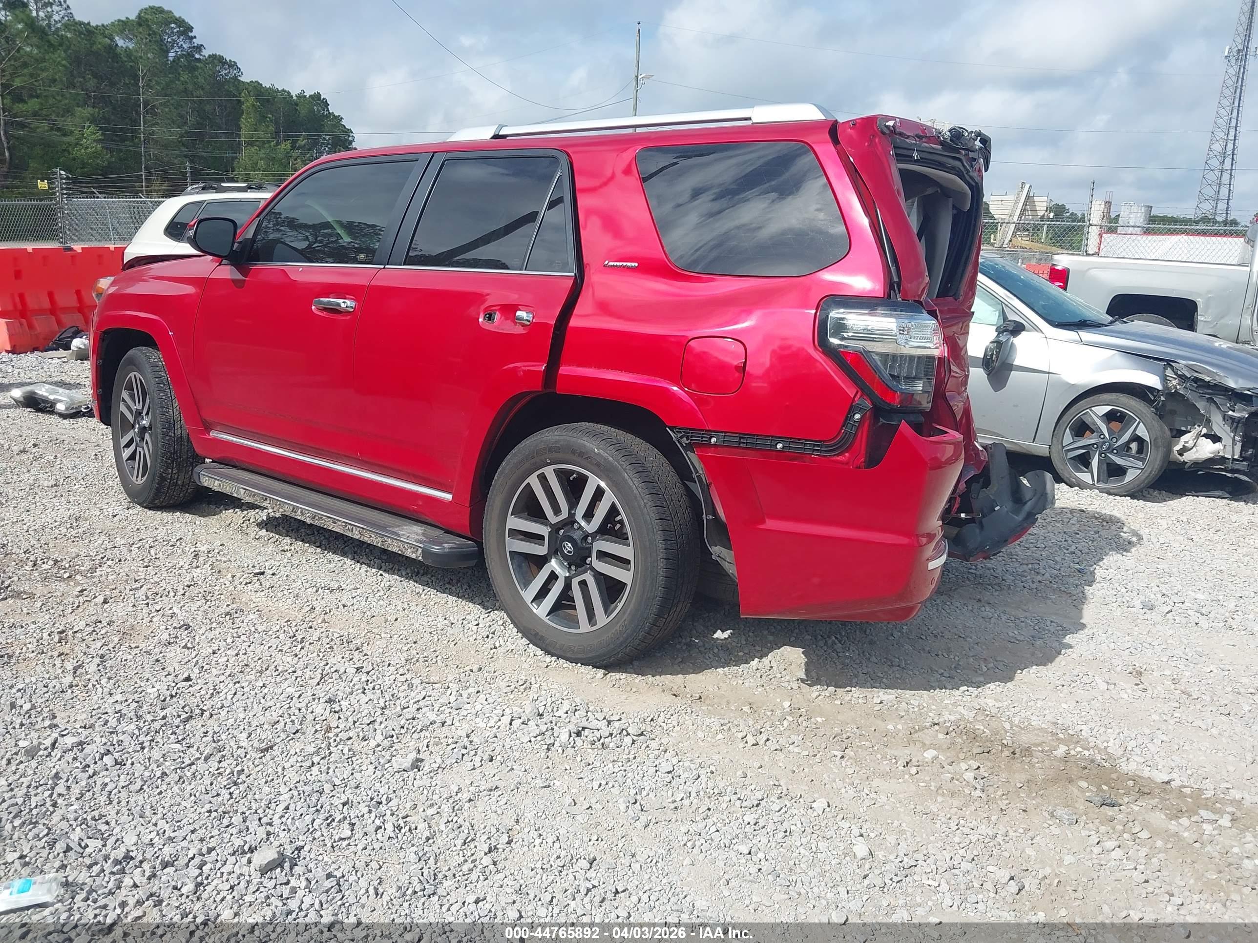 TOYOTA 4RUNNER image 3