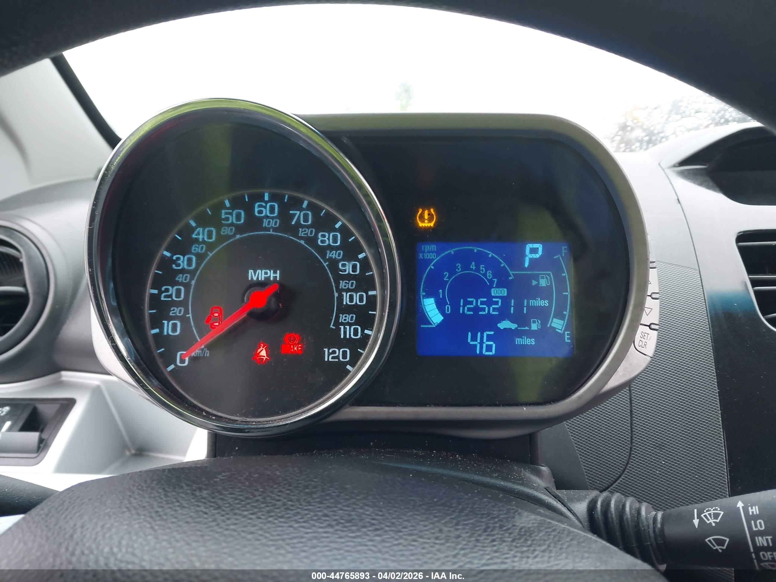 CHEVROLET SPARK image 7