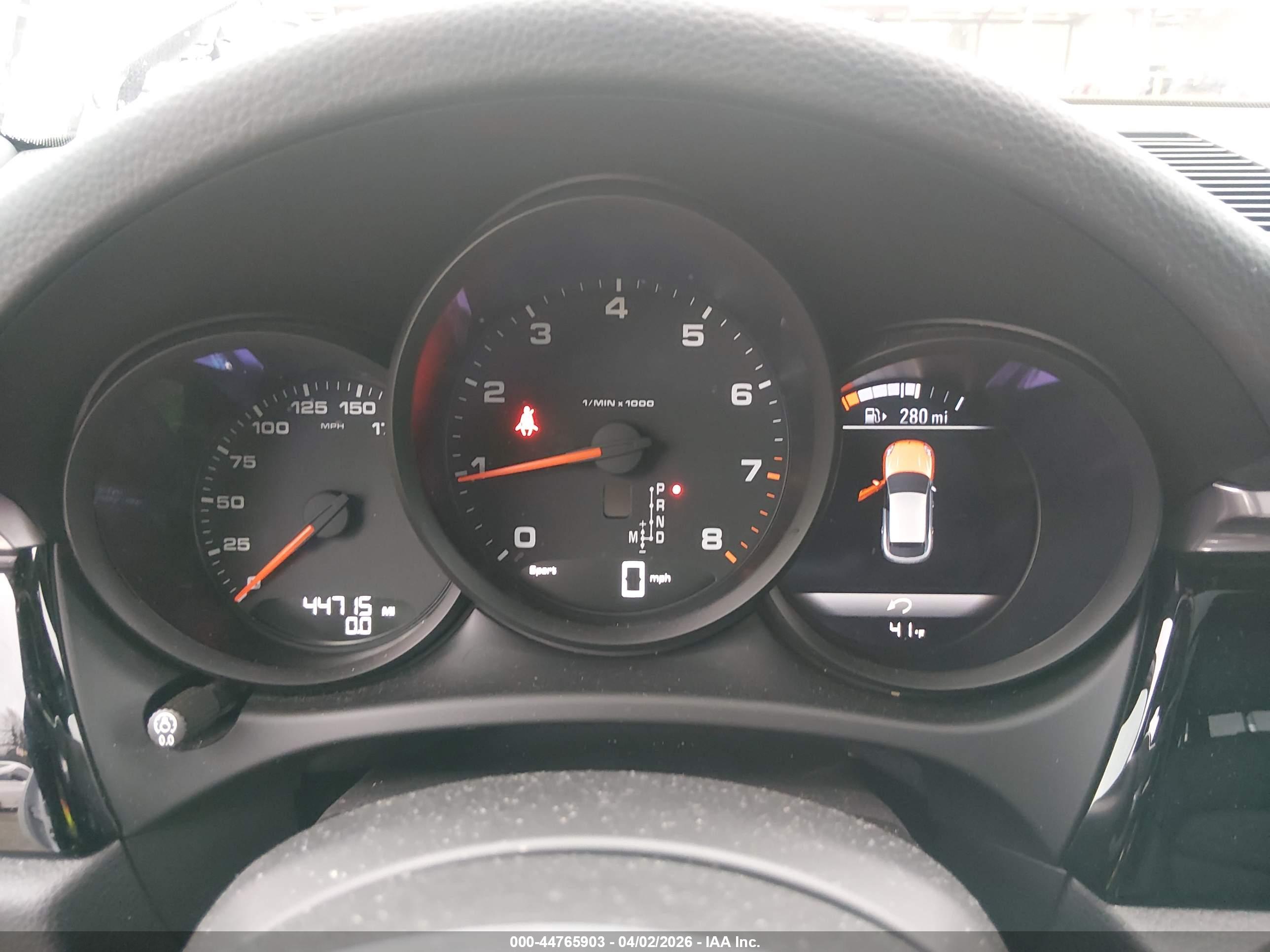 PORSCHE MACAN image 7