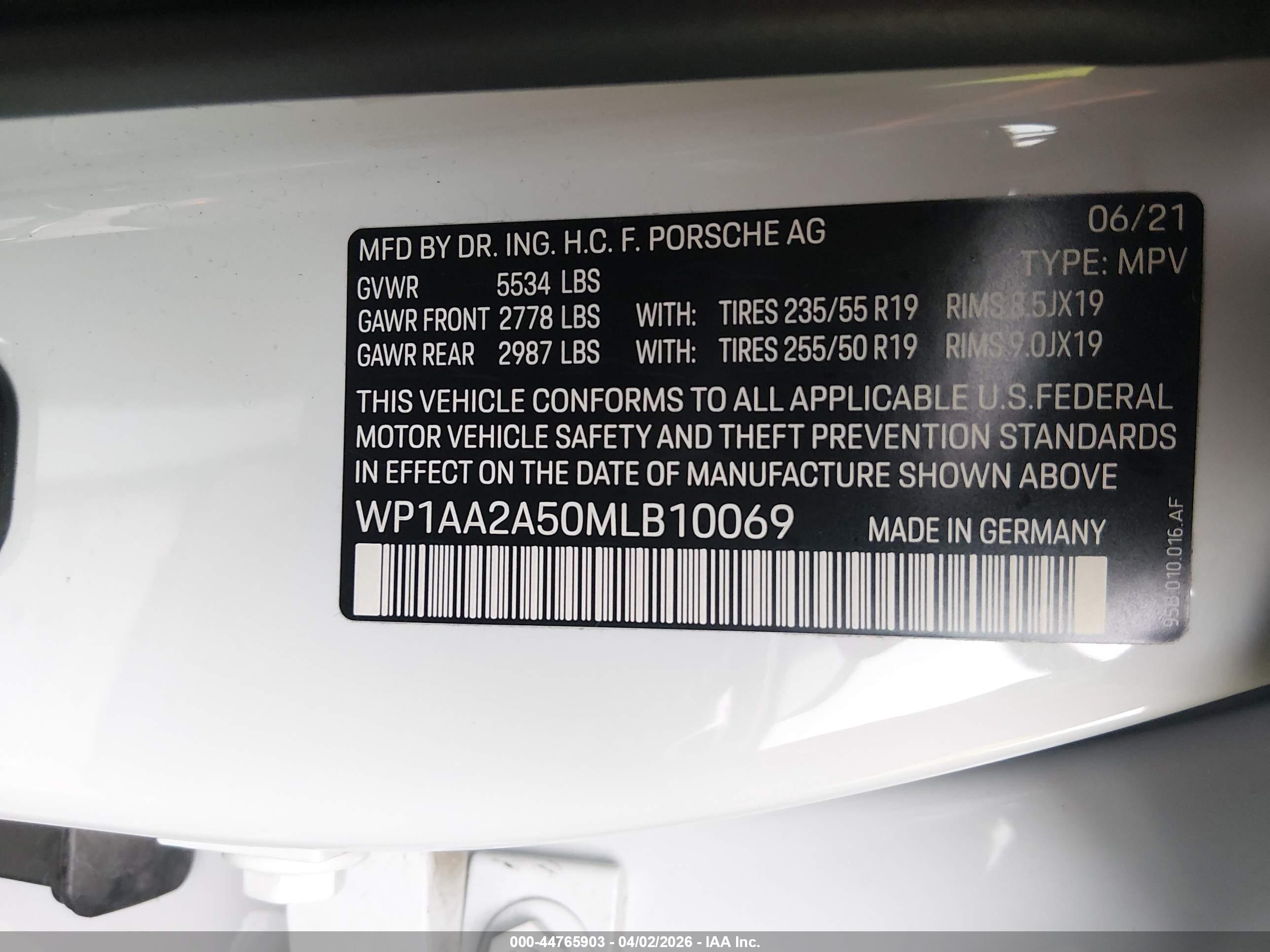 PORSCHE MACAN image 9