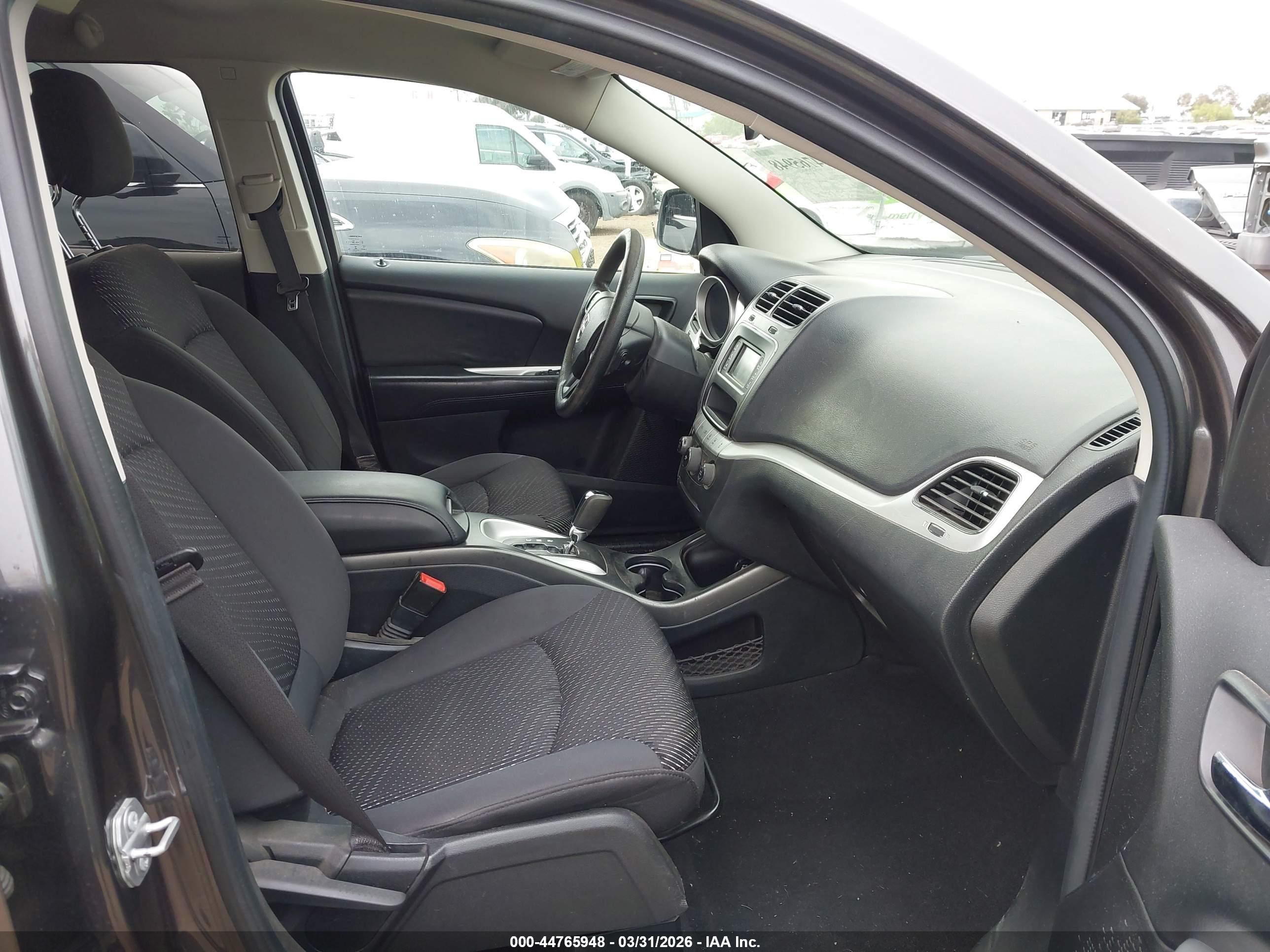 DODGE JOURNEY image 5