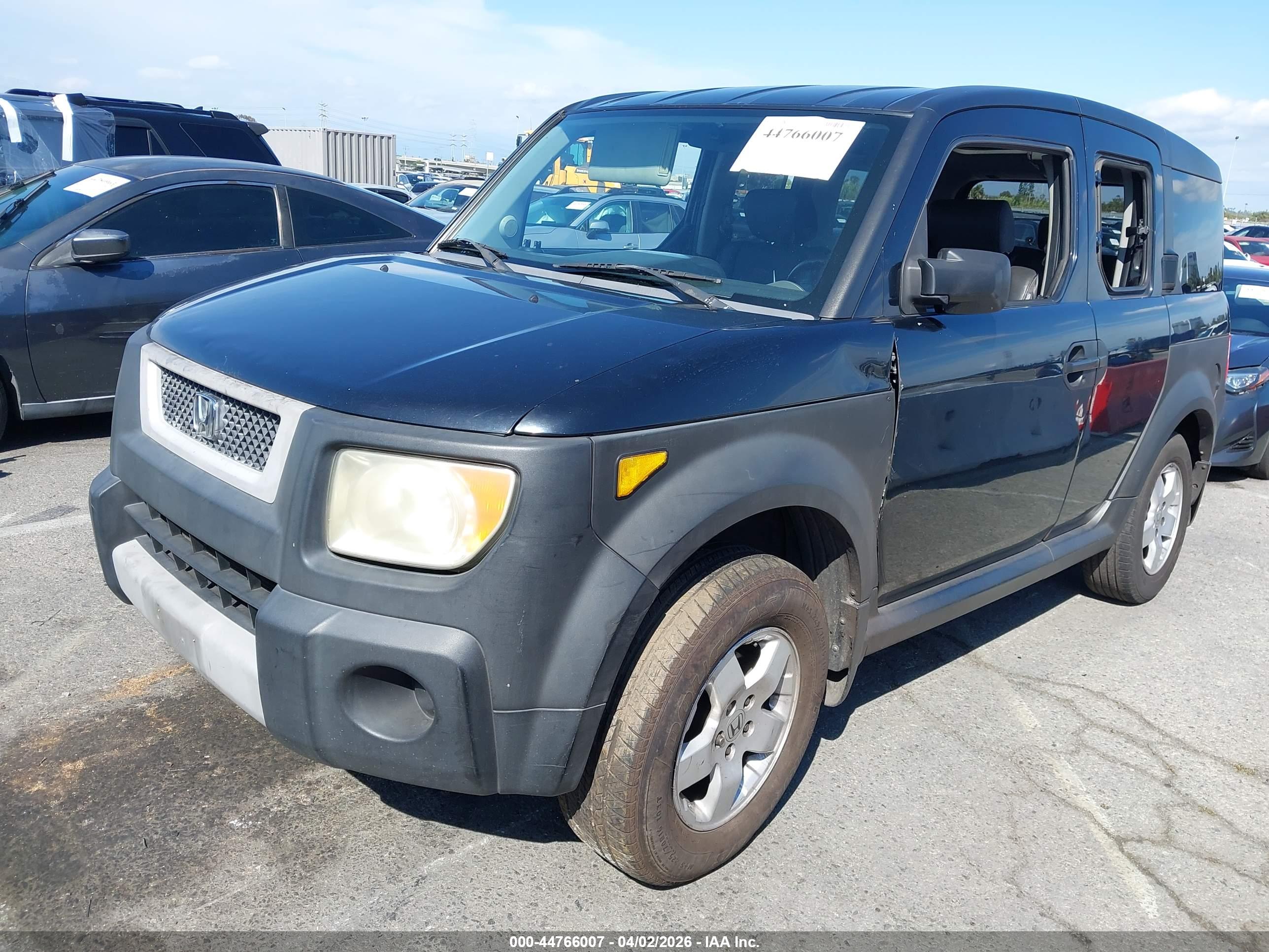 HONDA ELEMENT image 2