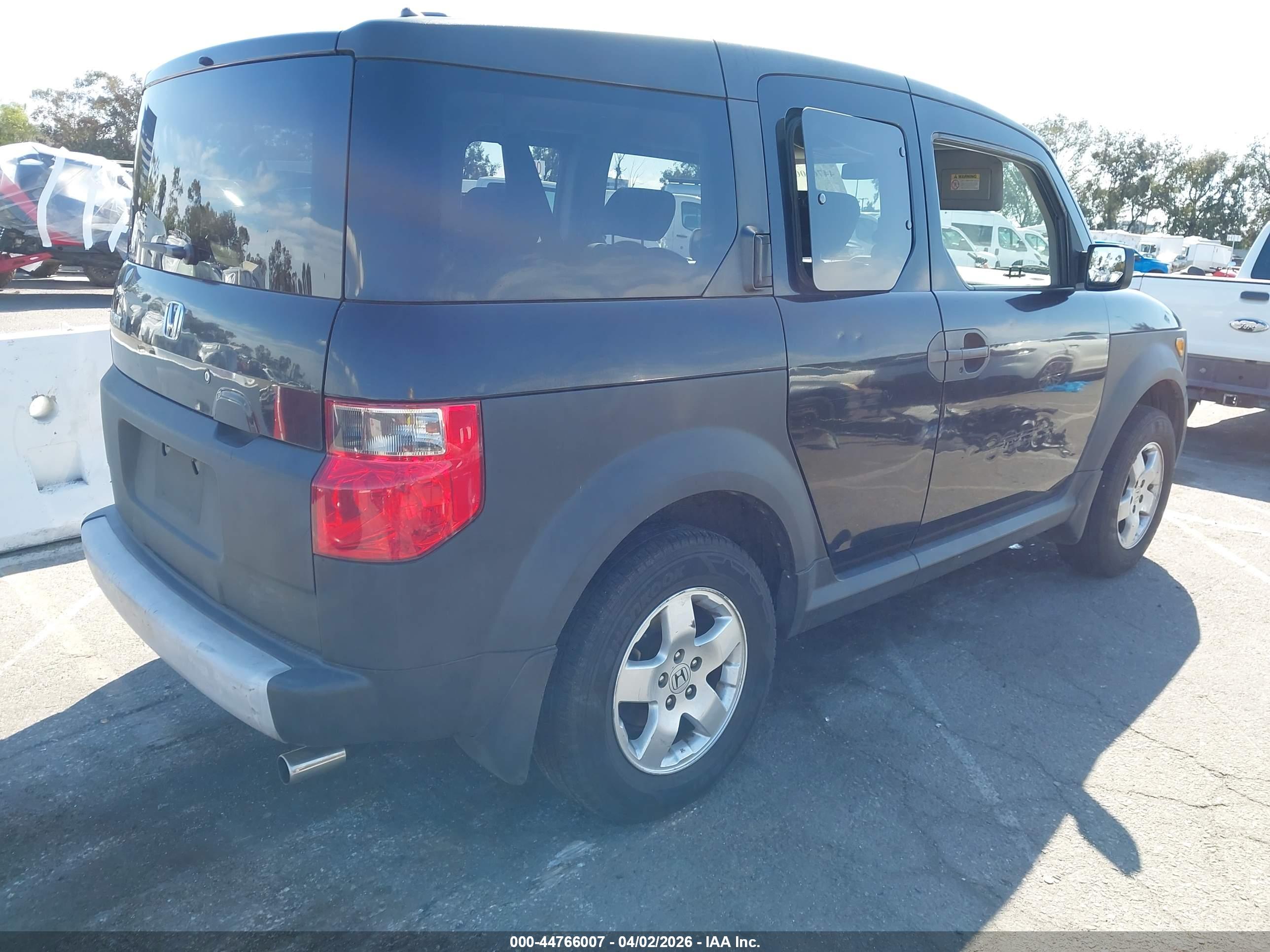 HONDA ELEMENT image 4