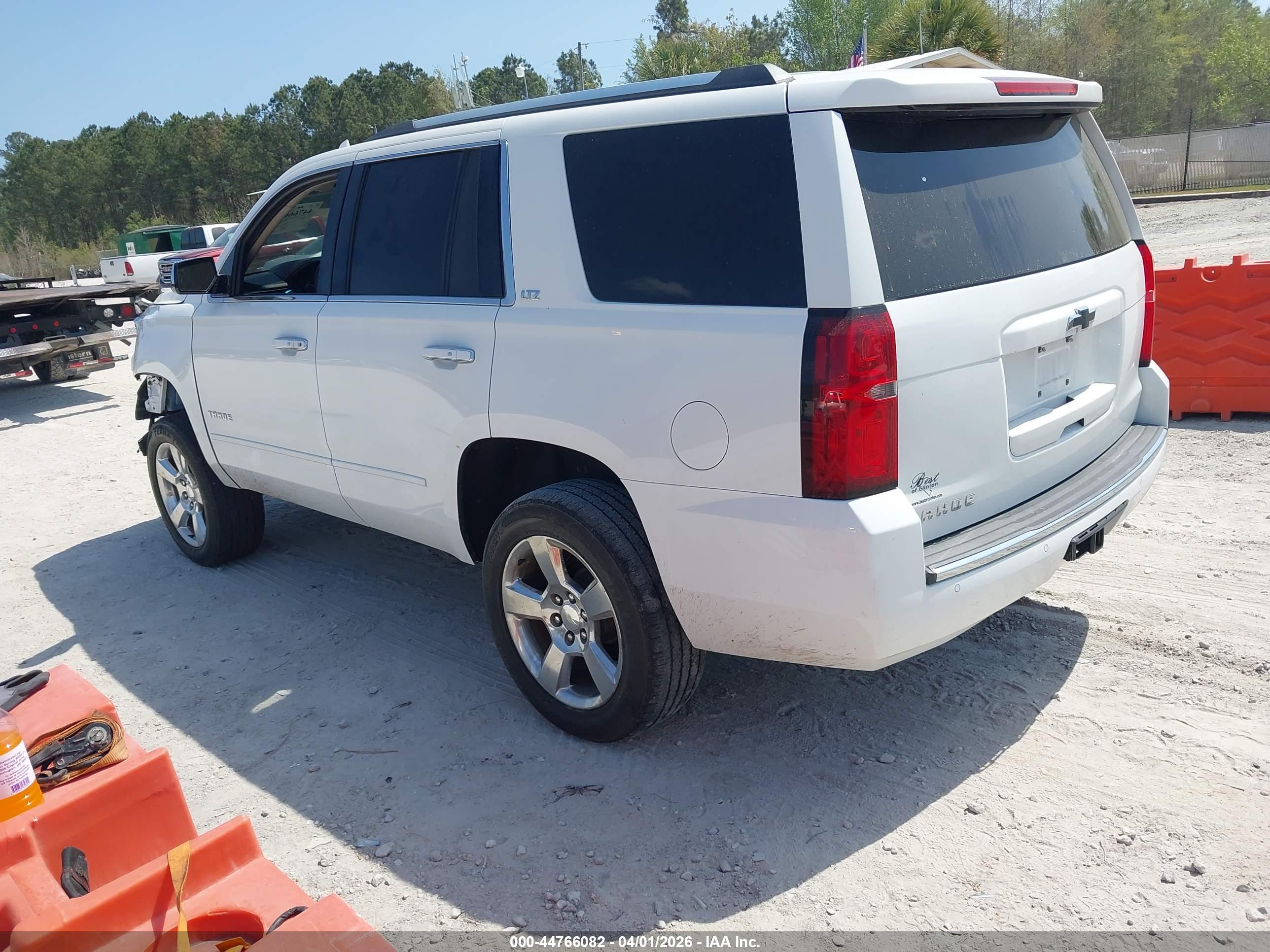 CHEVROLET TAHOE image 3