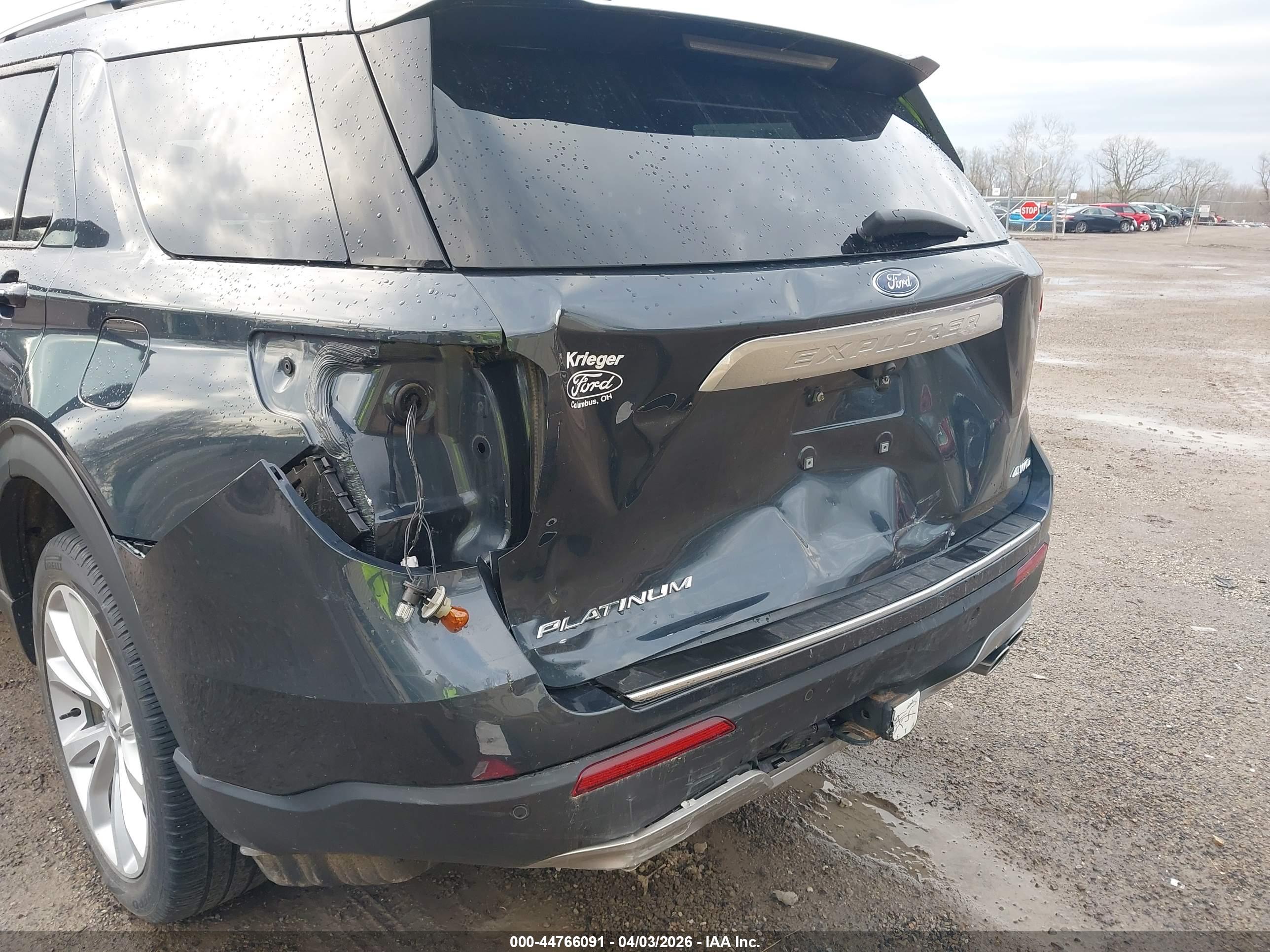 FORD EXPLORER image 6