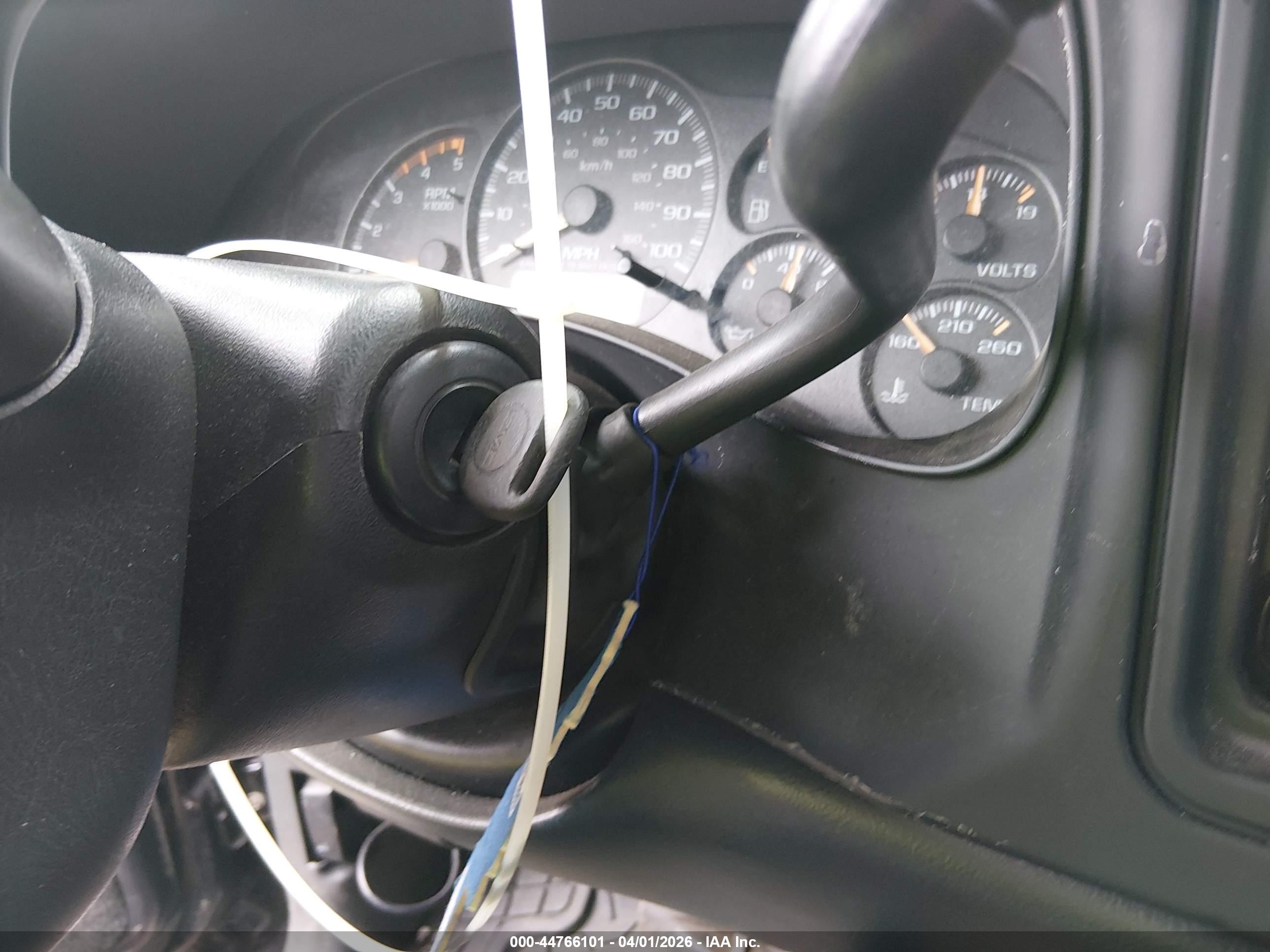 GMC SIERRA image 11