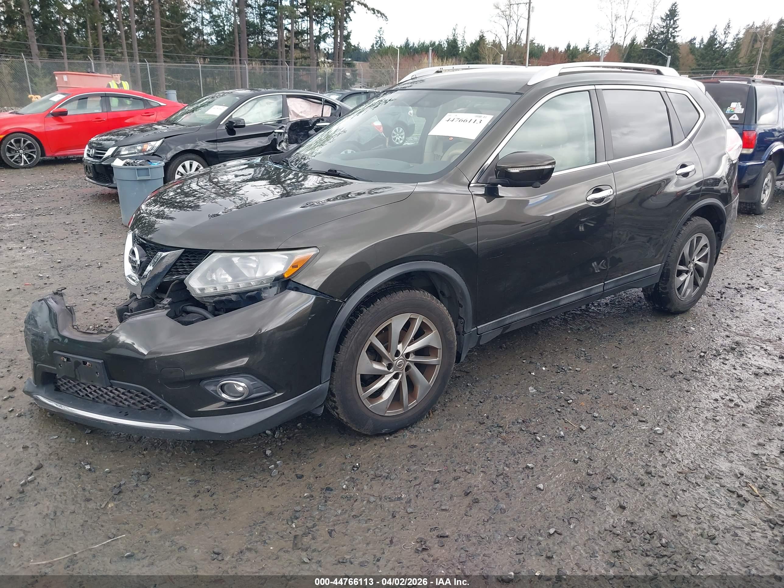NISSAN ROGUE image 2