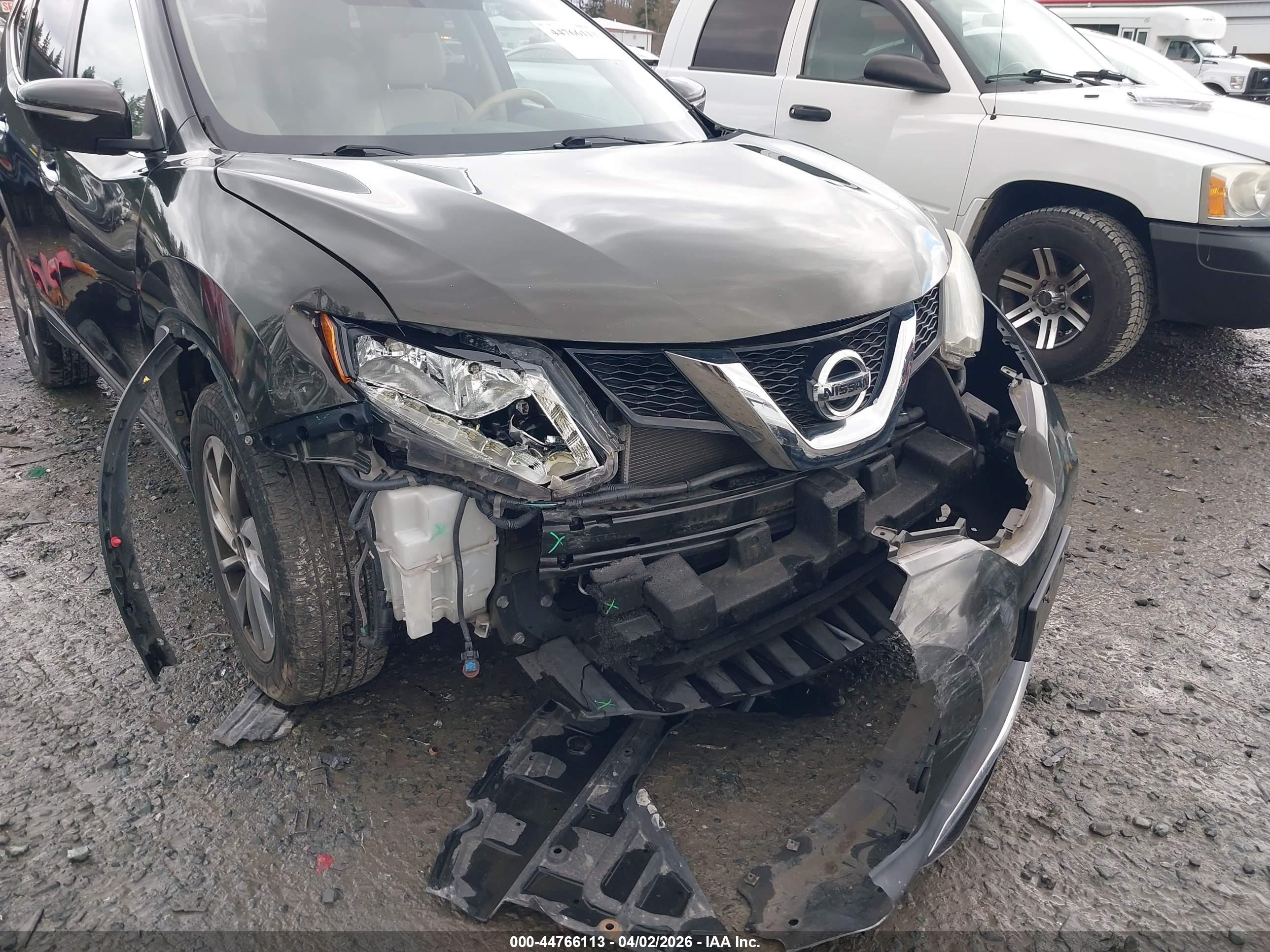 NISSAN ROGUE image 6