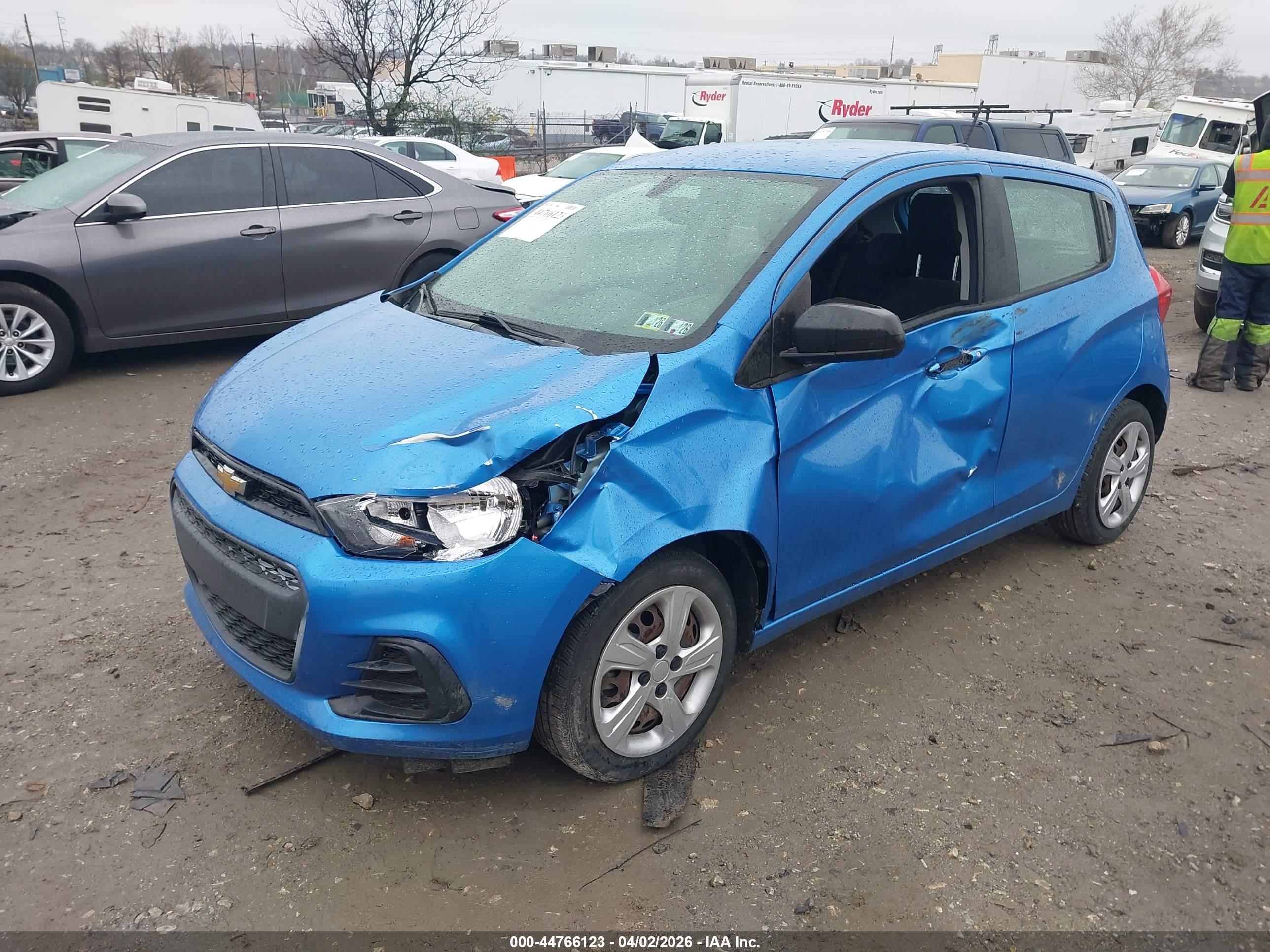 CHEVROLET SPARK image 2