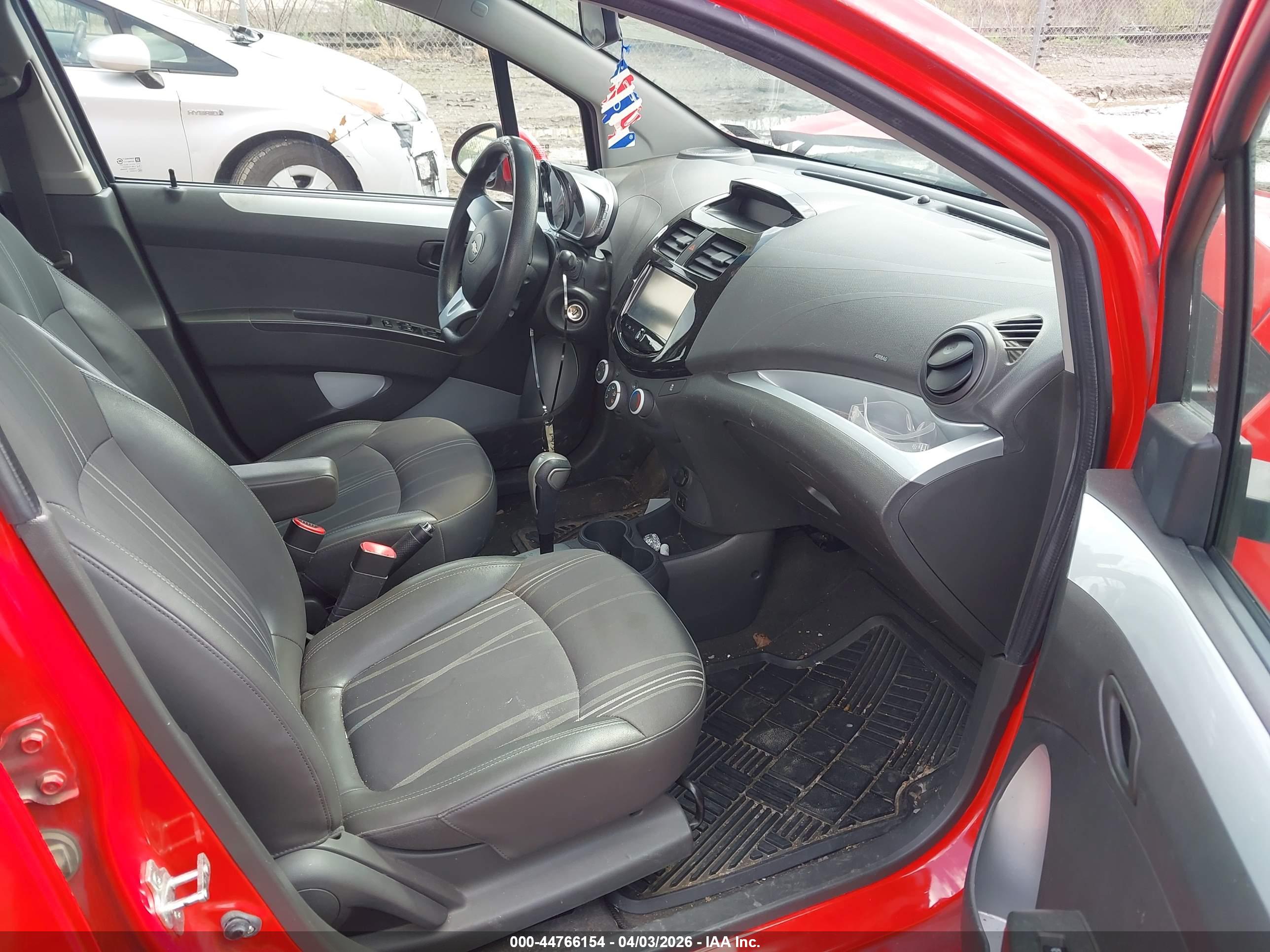 CHEVROLET SPARK image 5