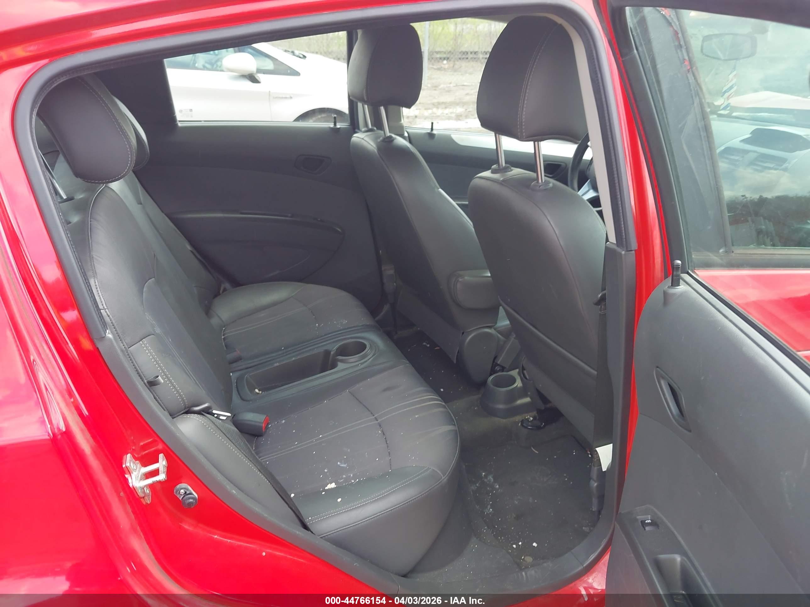 CHEVROLET SPARK image 8