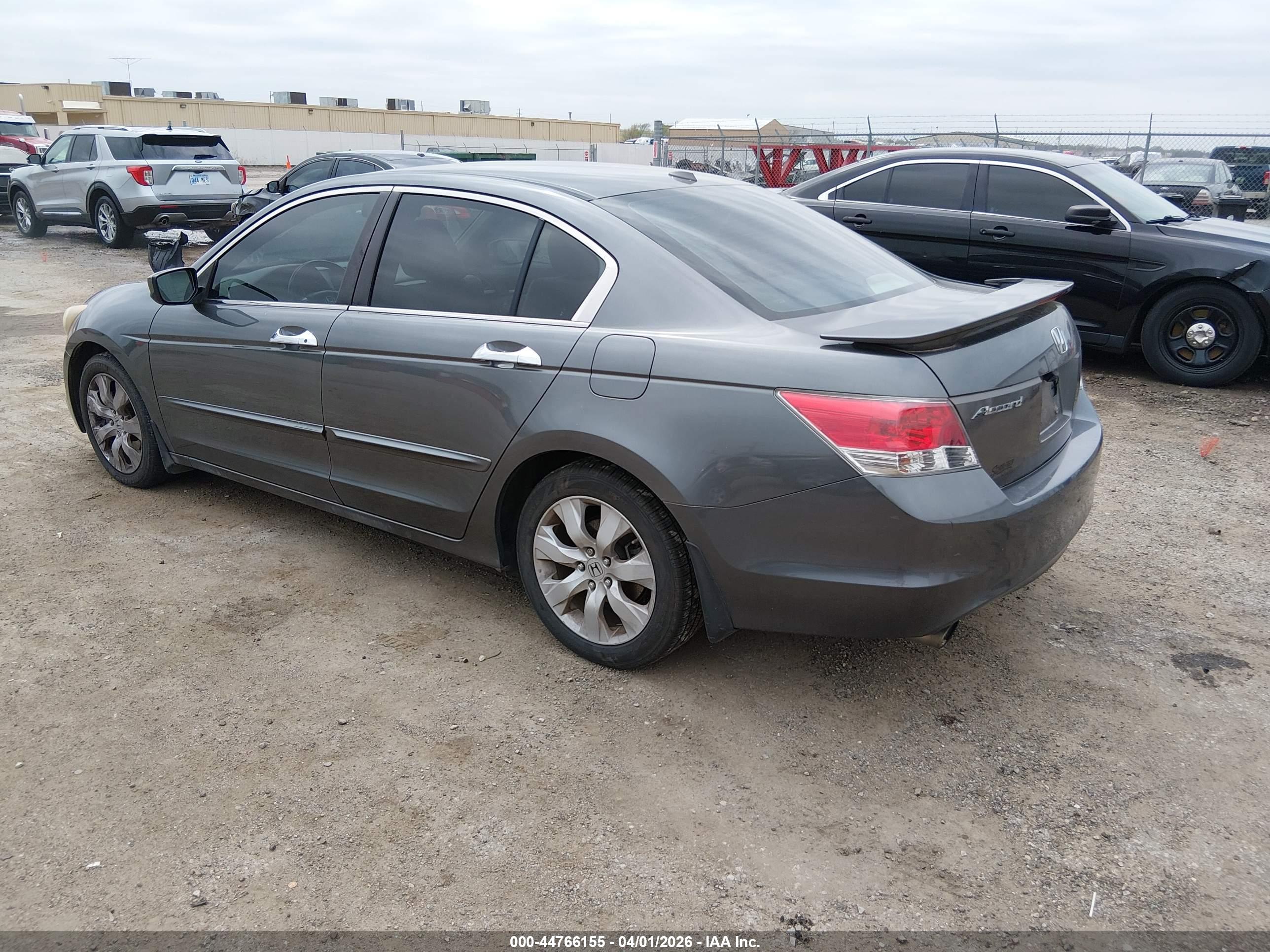HONDA ACCORD image 3