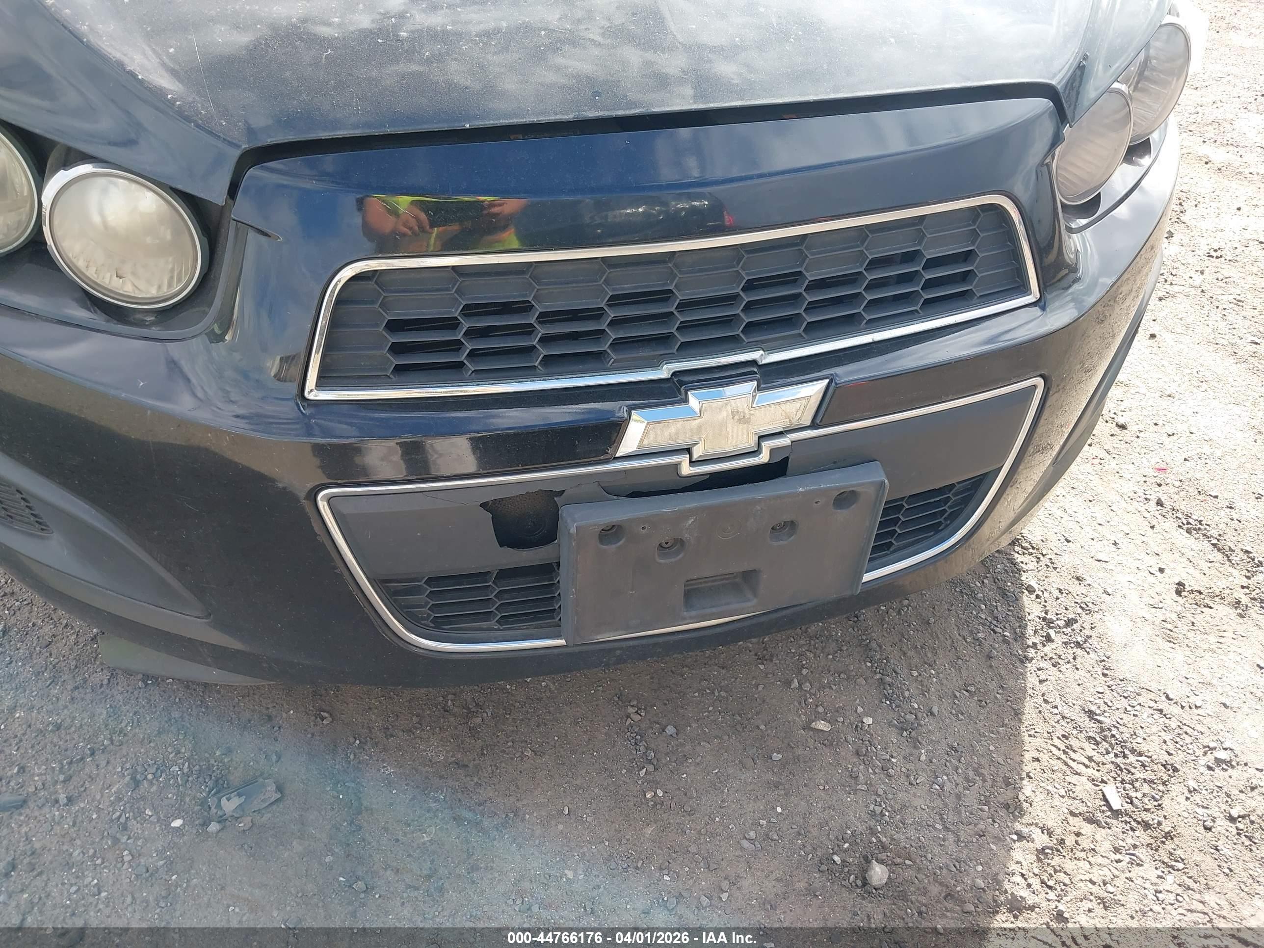CHEVROLET SONIC image 6