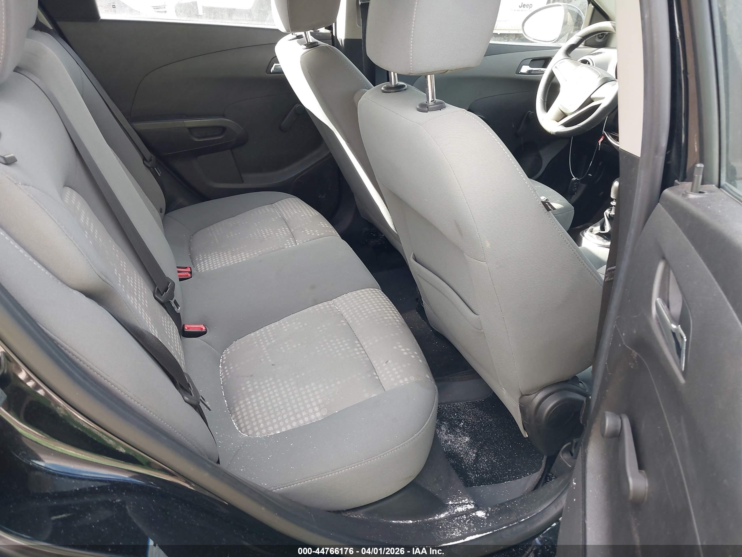 CHEVROLET SONIC image 8