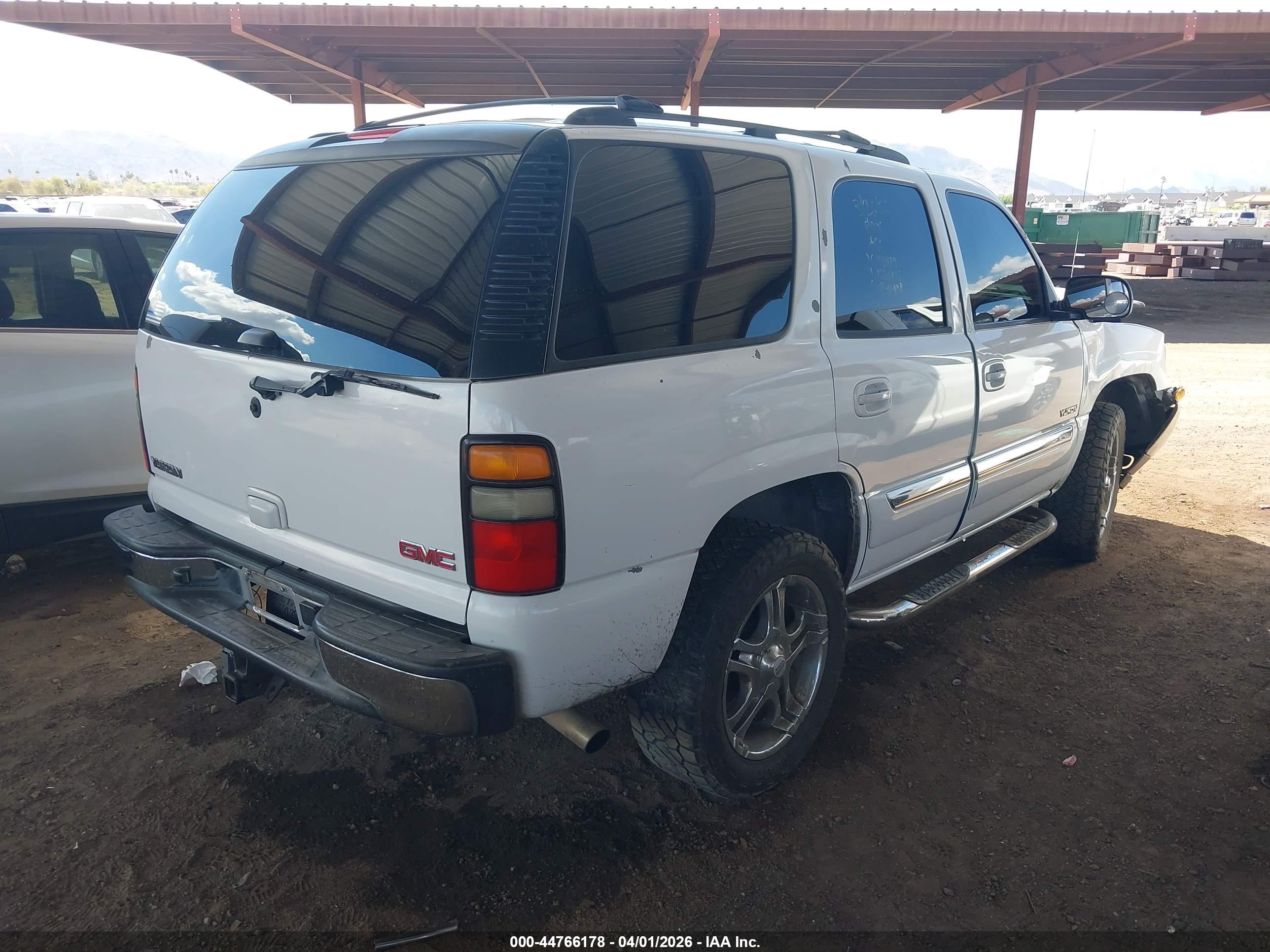 GMC YUKON image 4