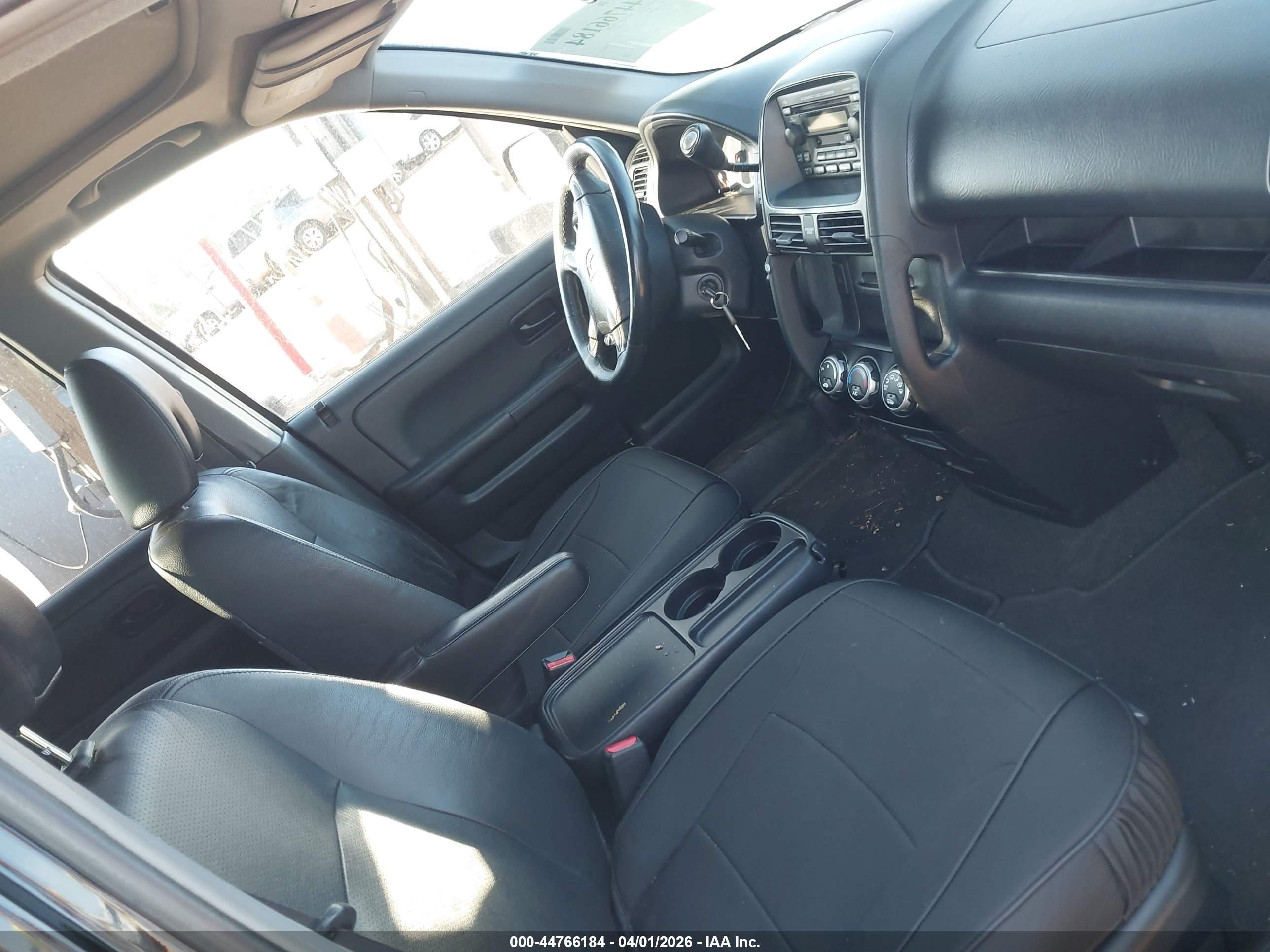 HONDA CR-V image 5