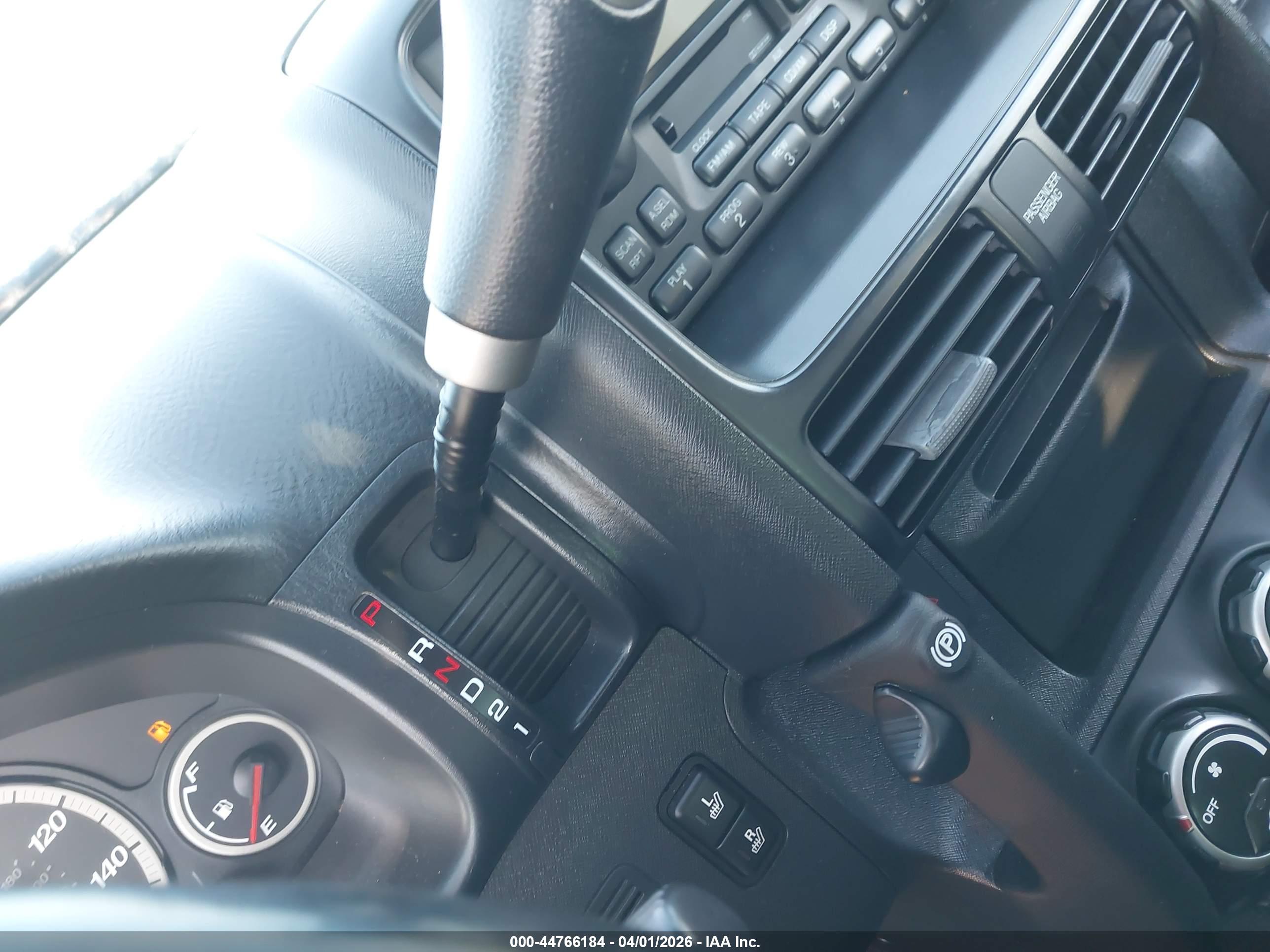 HONDA CR-V image 6