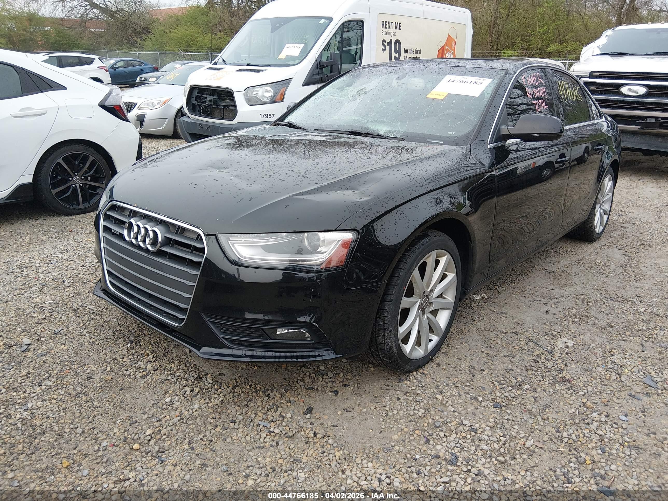 AUDI A4 image 2