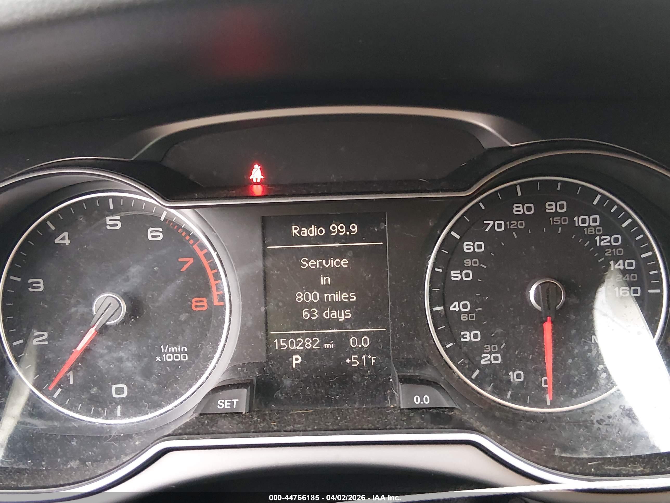 AUDI A4 image 7
