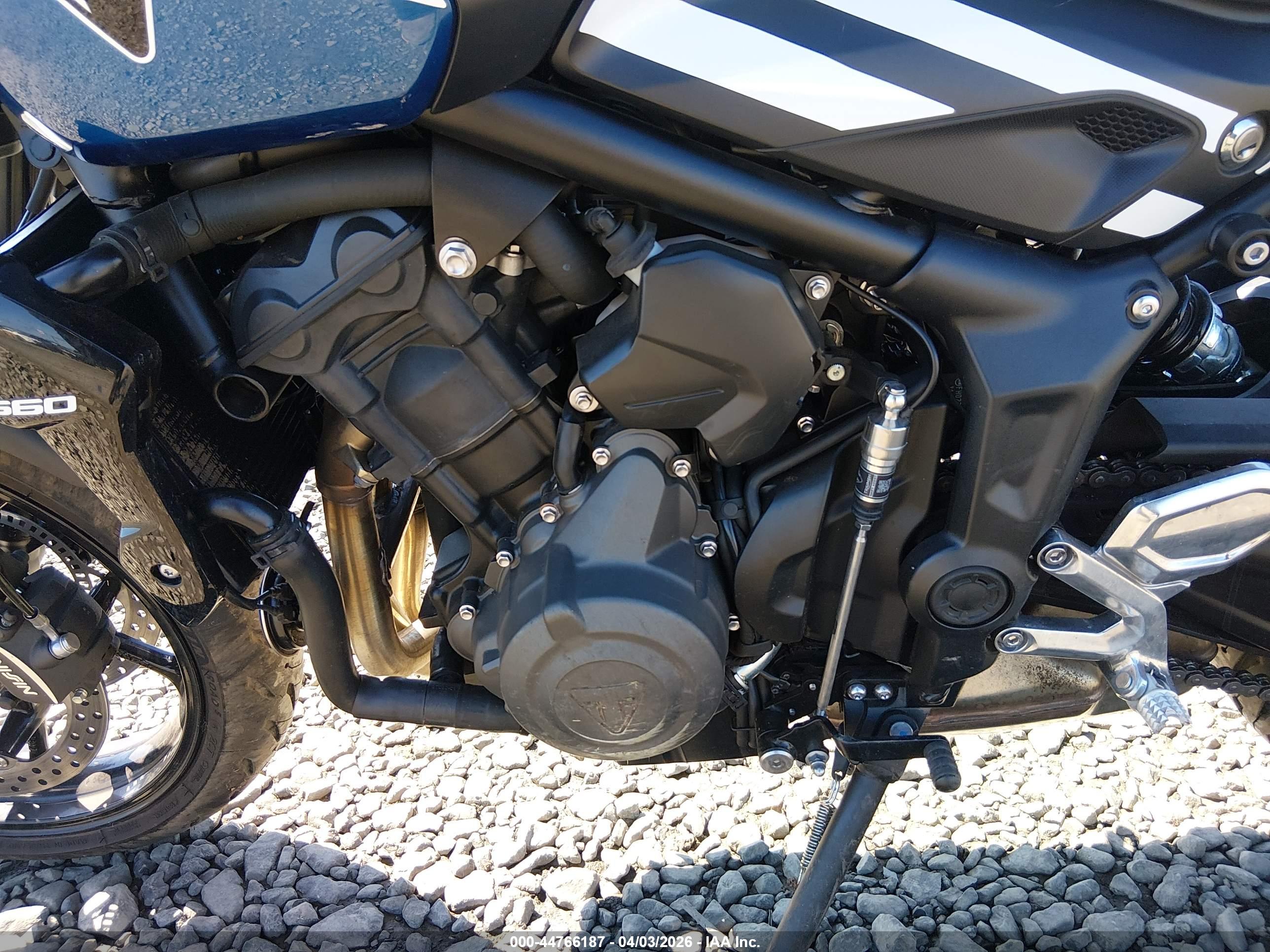 TRIUMPH MOTORCYCLE image 9