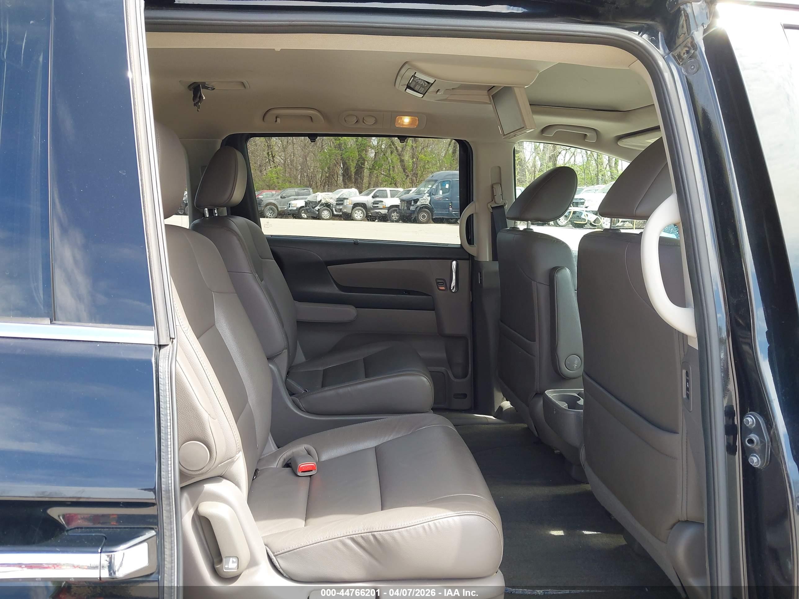 HONDA ODYSSEY image 8