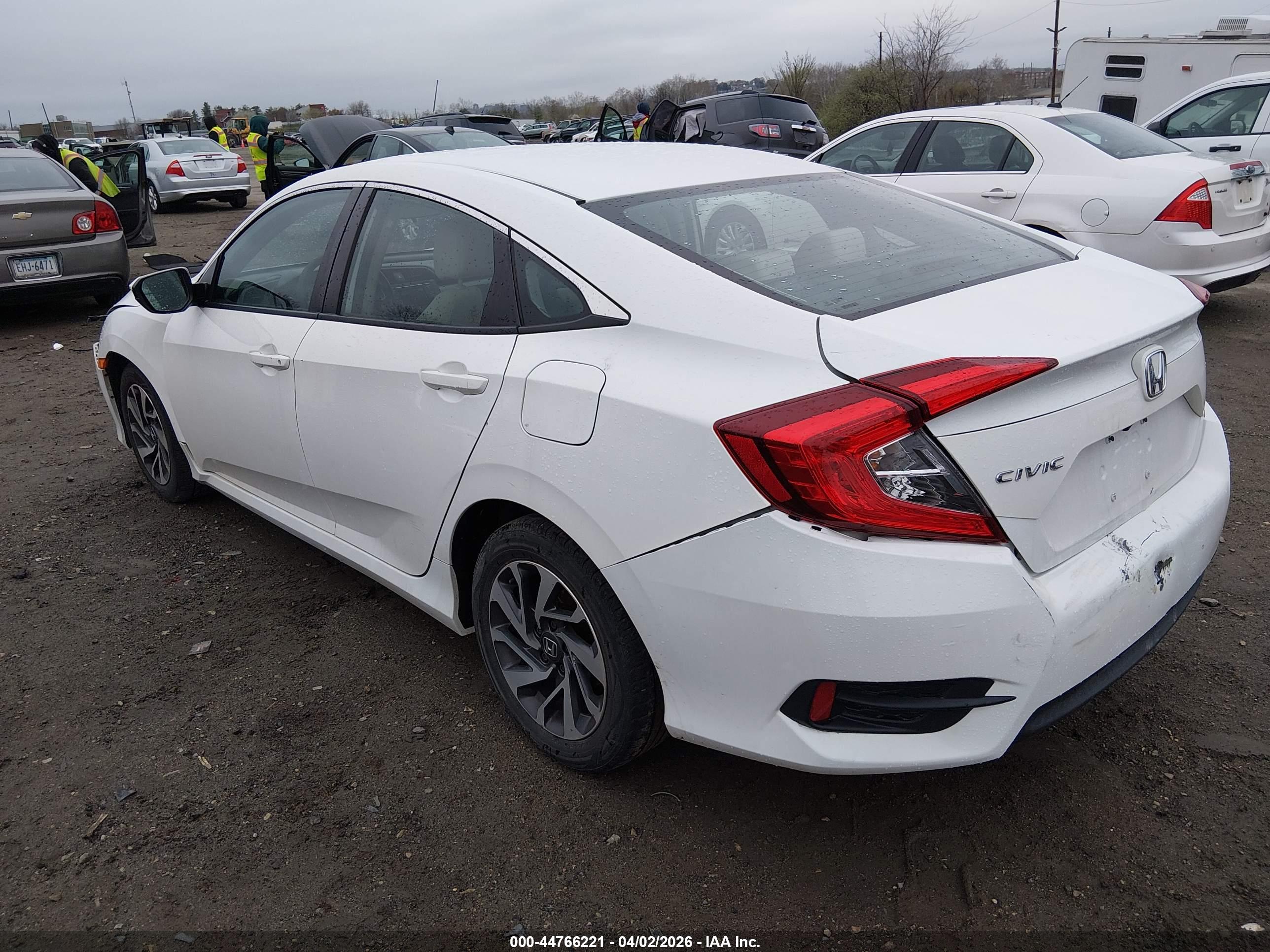HONDA CIVIC image 3