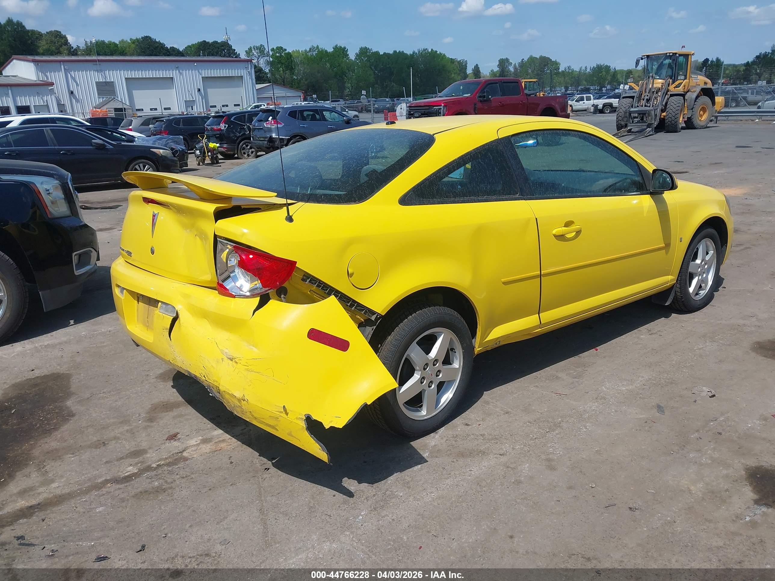 PONTIAC G5 image 4