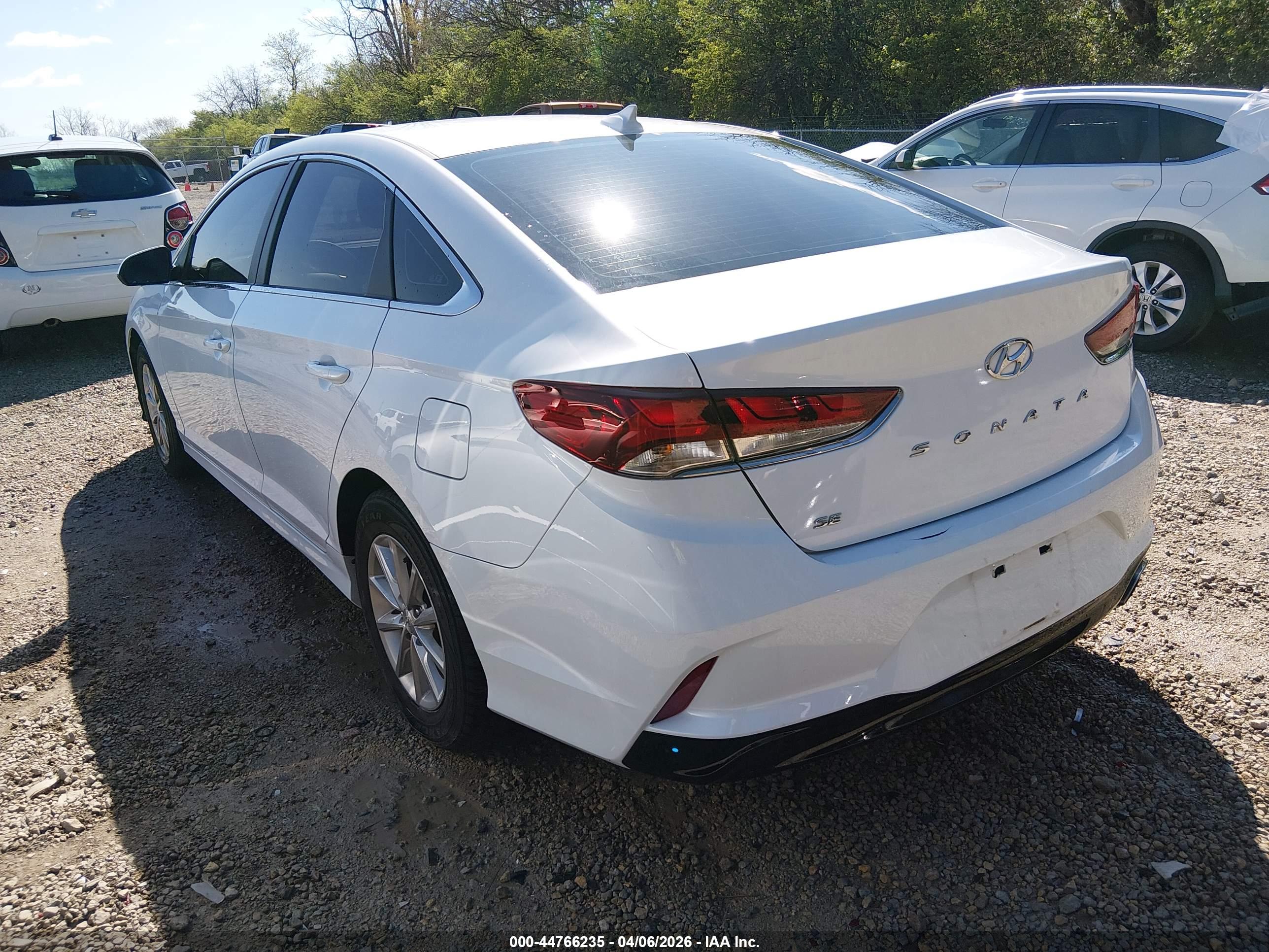 HYUNDAI SONATA image 3