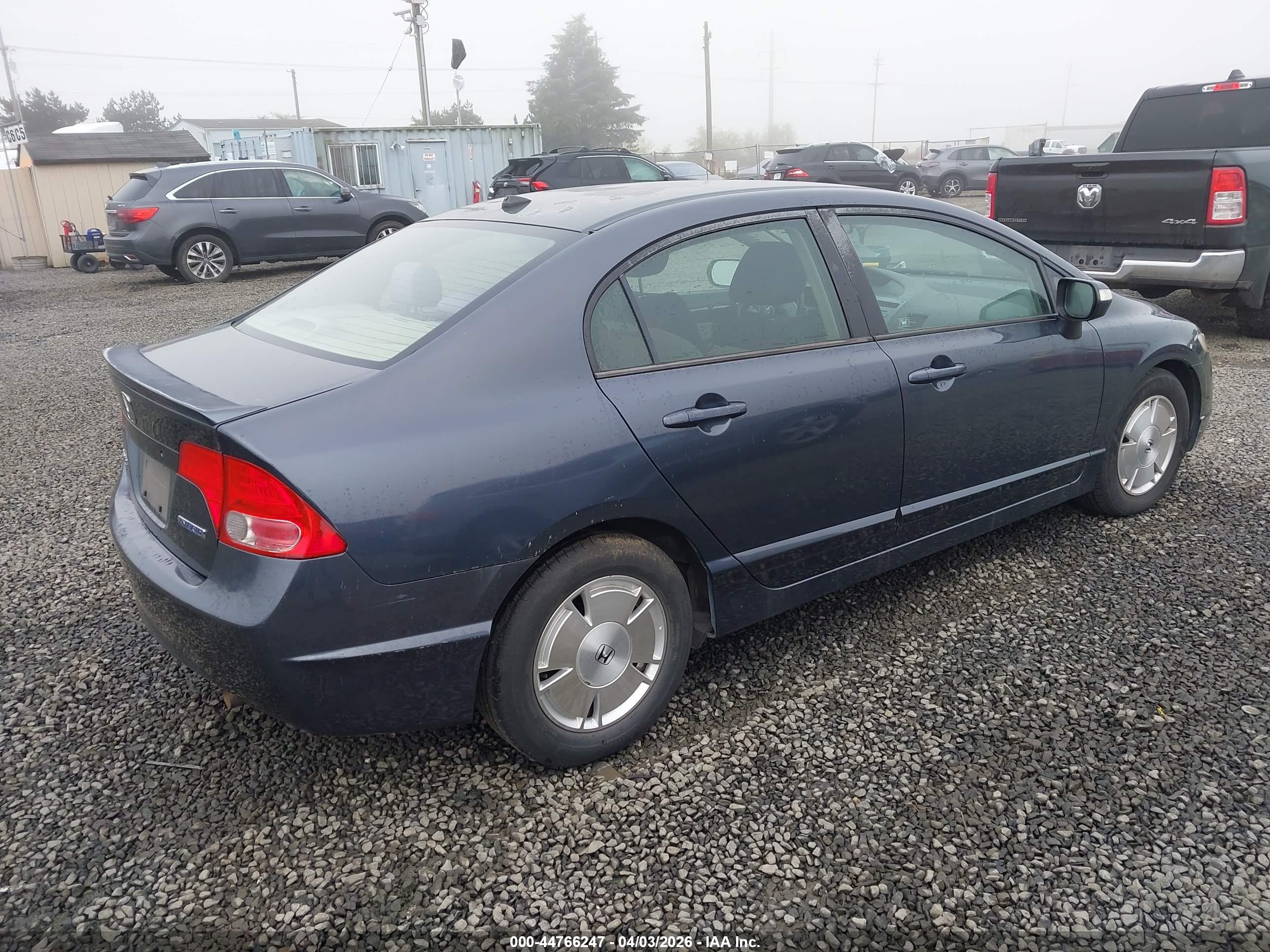 HONDA CIVIC image 4