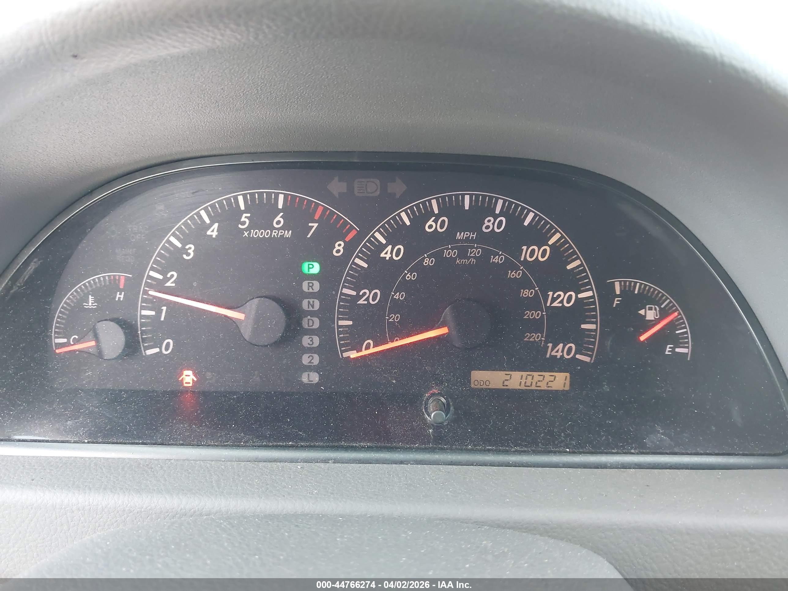 TOYOTA CAMRY image 7