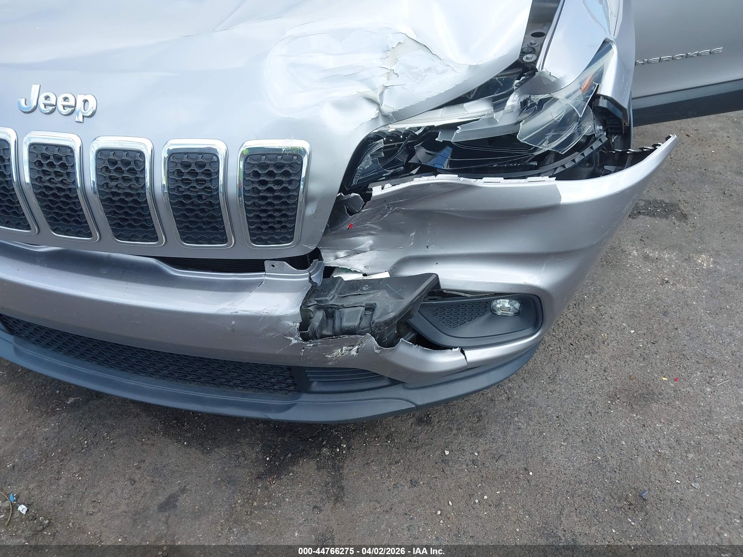 JEEP CHEROKEE image 6