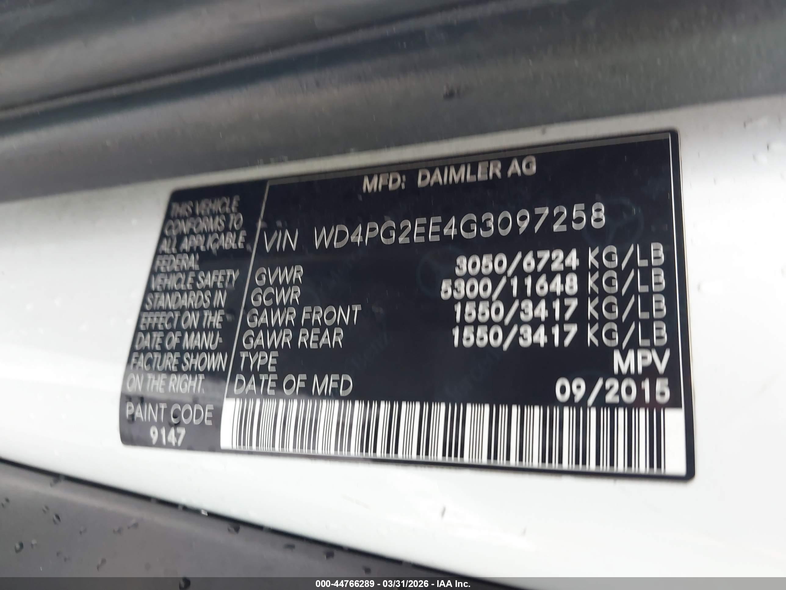 MERCEDES-BENZ METRIS image 9