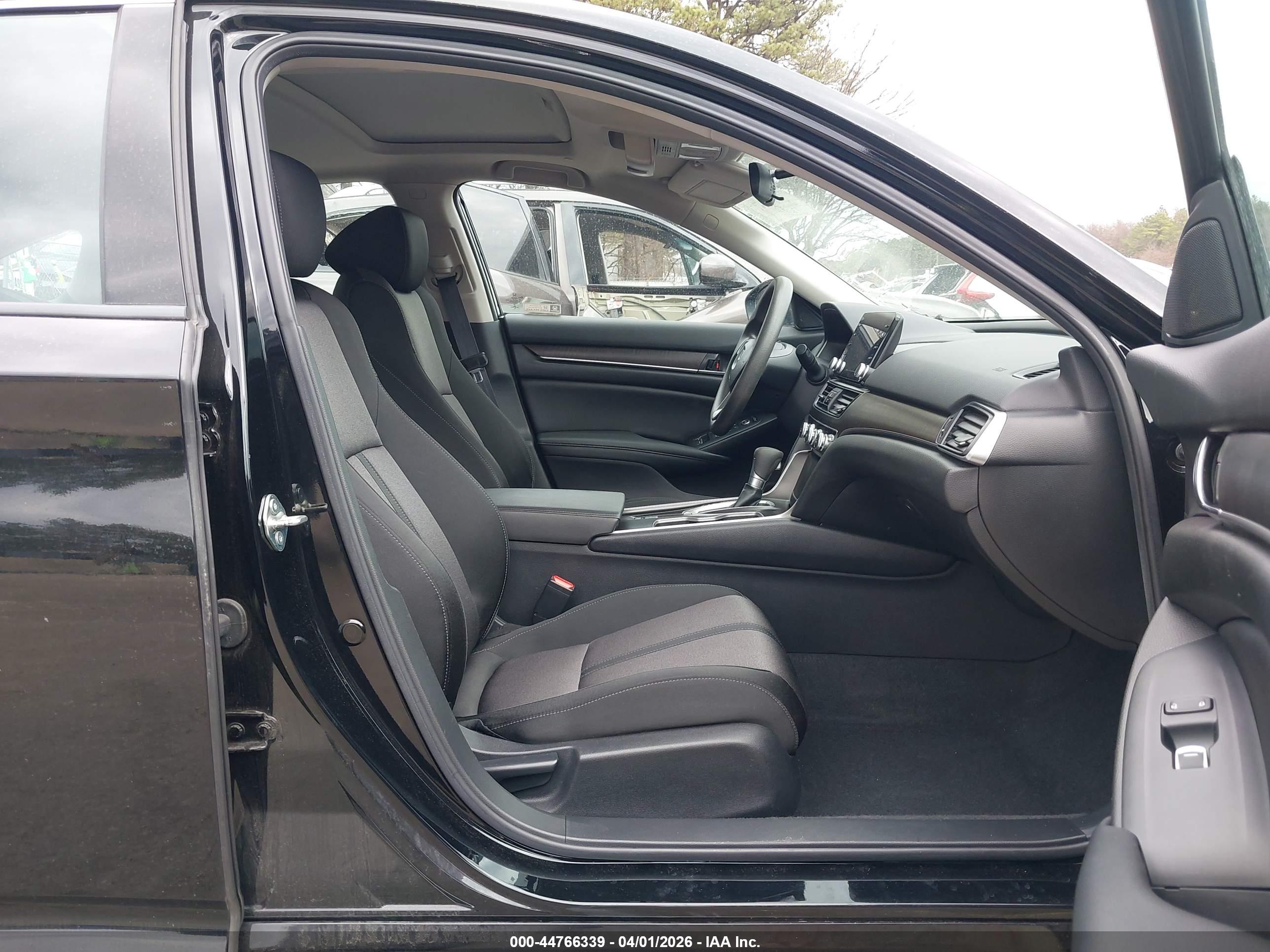 HONDA ACCORD image 5