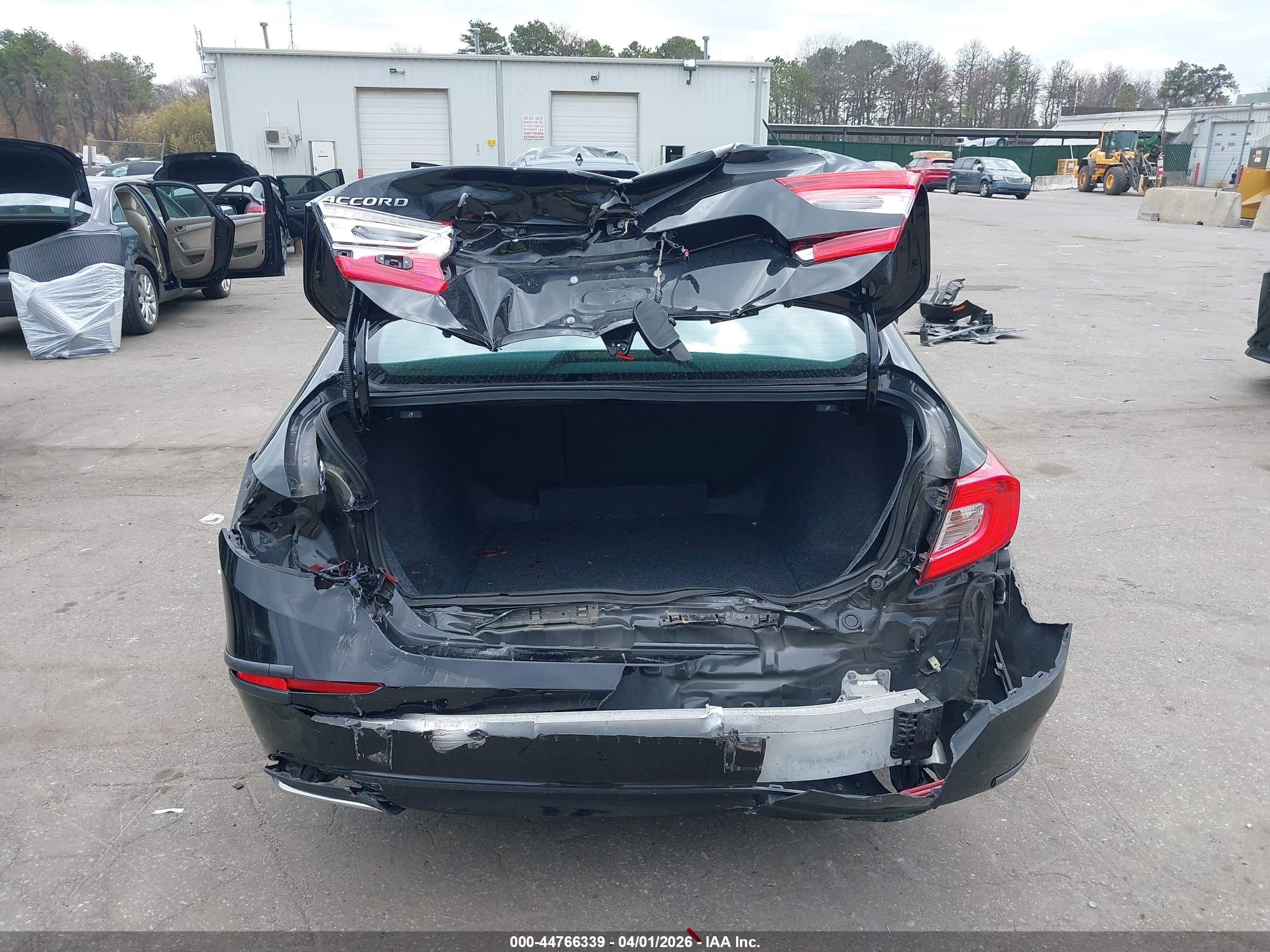 HONDA ACCORD image 6