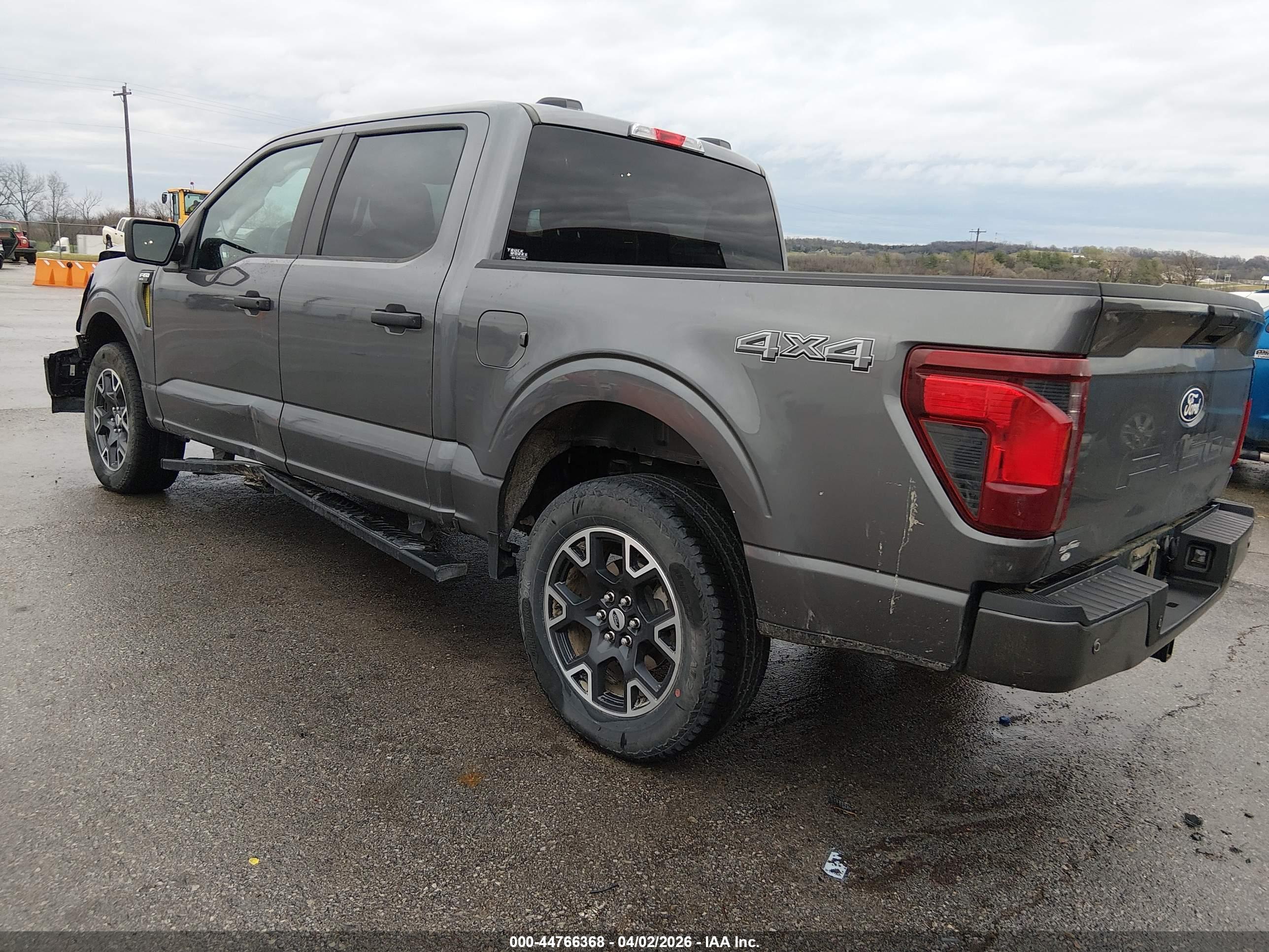 FORD F-150 image 3