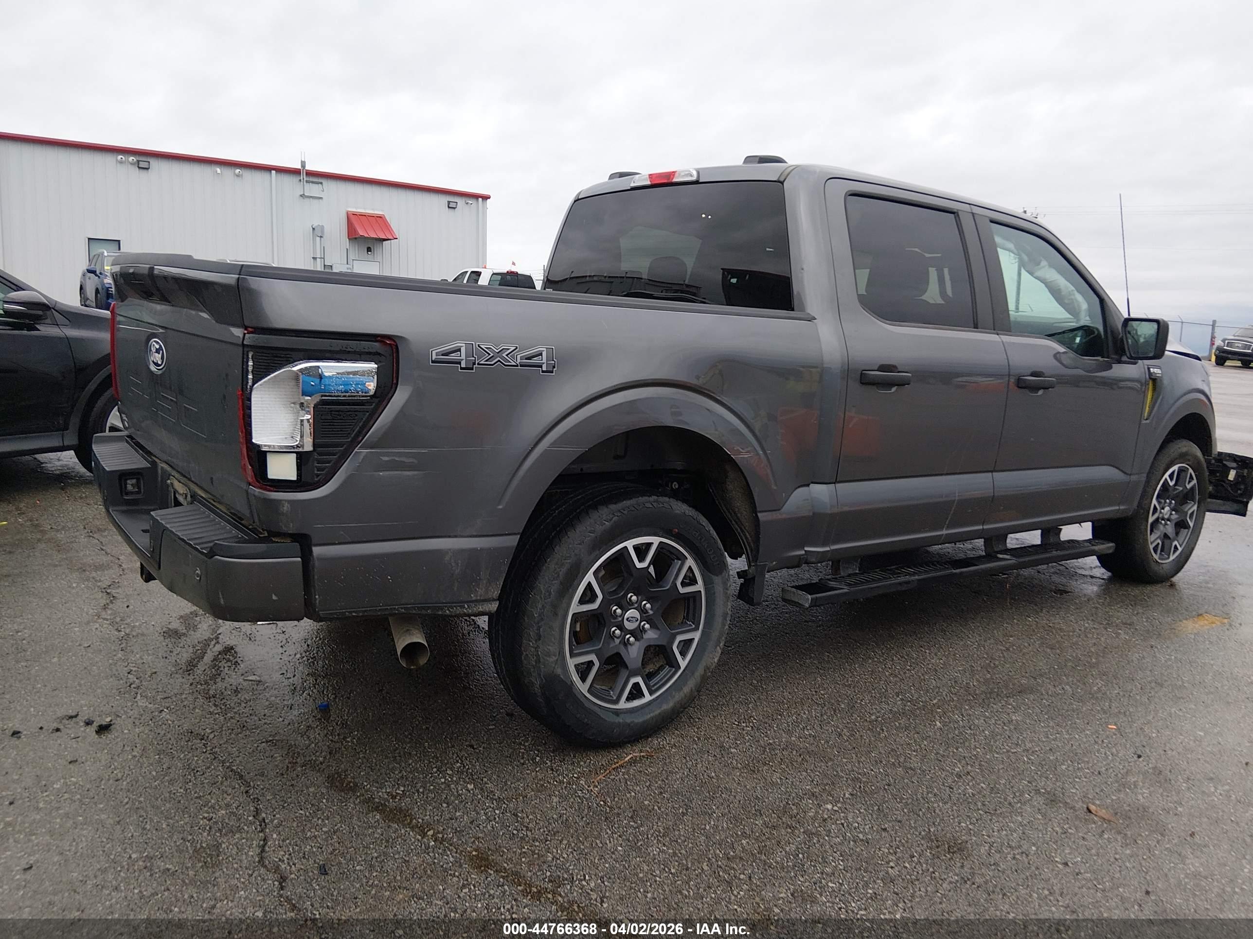 FORD F-150 image 4