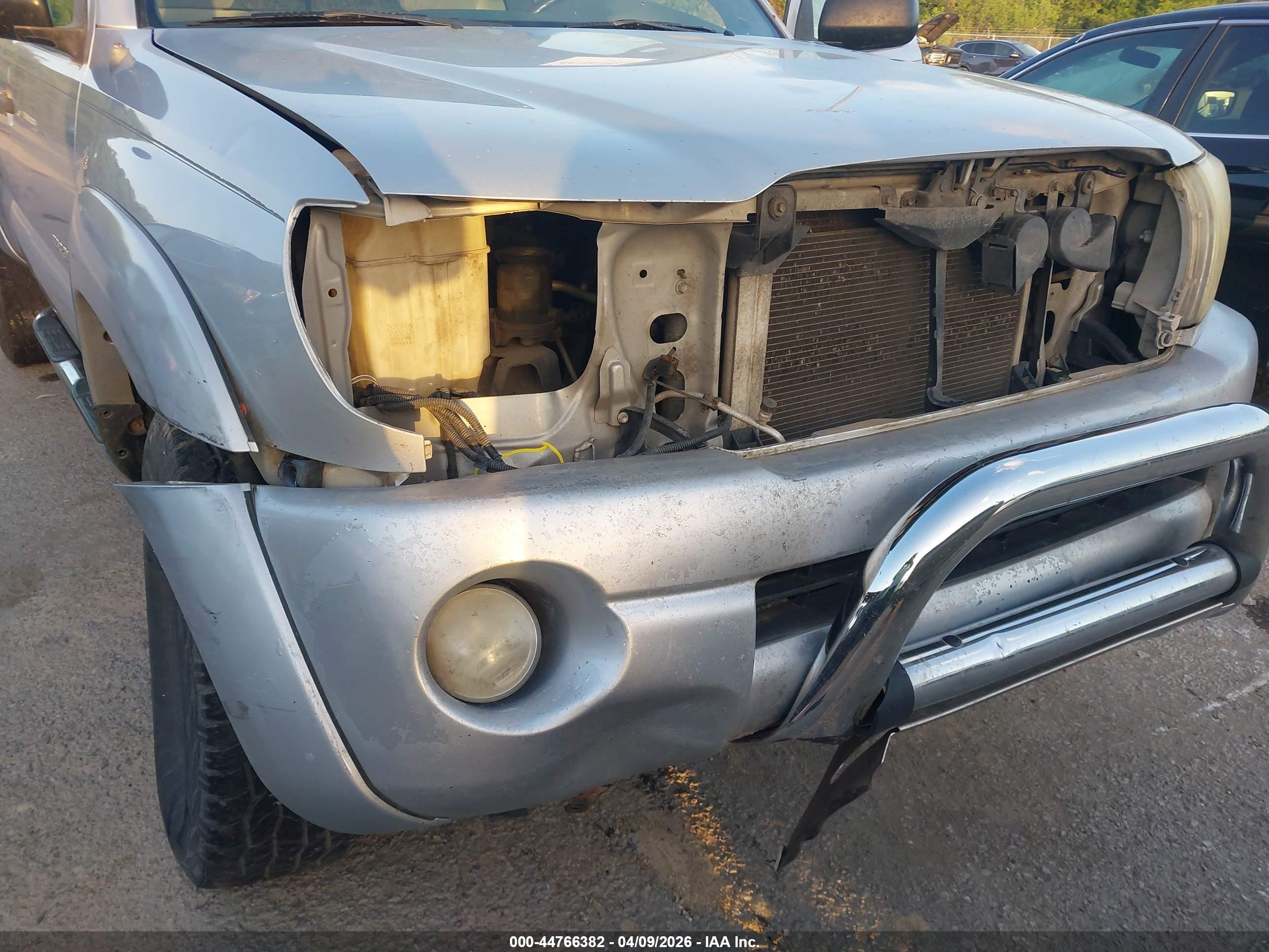 TOYOTA TACOMA image 6