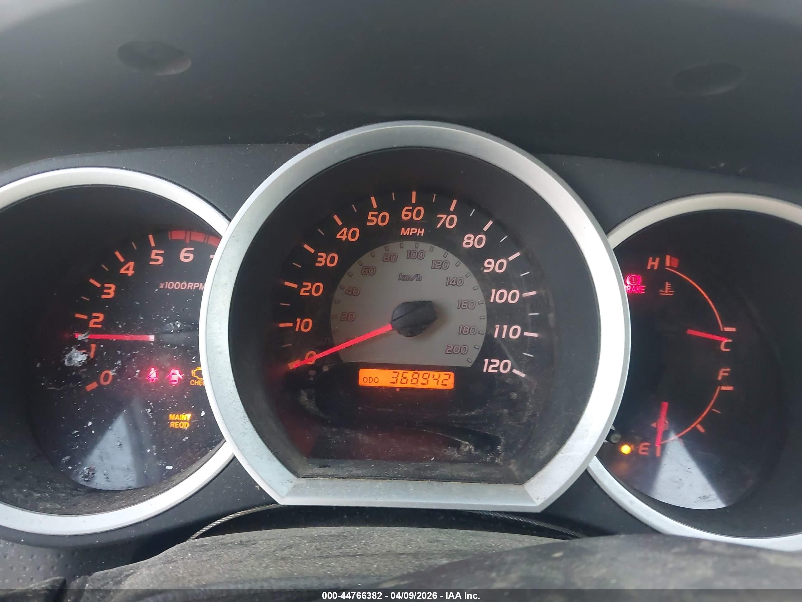 TOYOTA TACOMA image 7