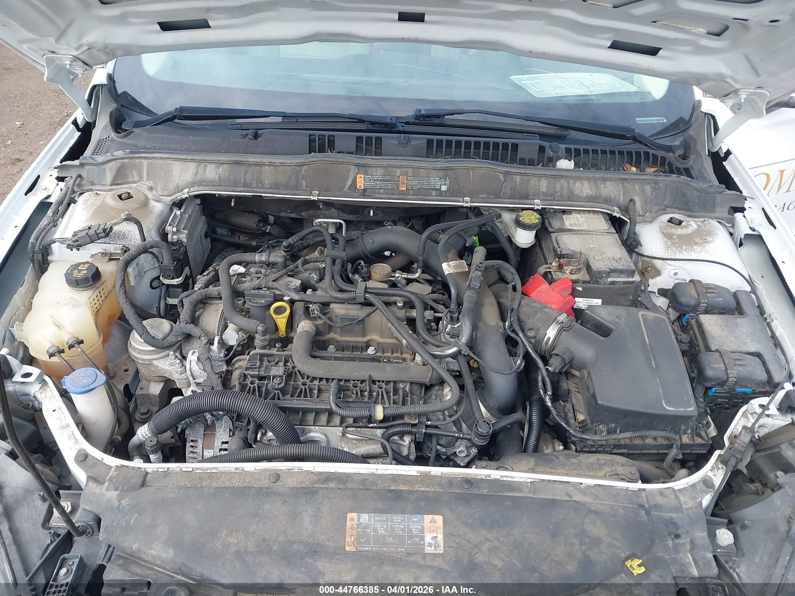 FORD FUSION image 10