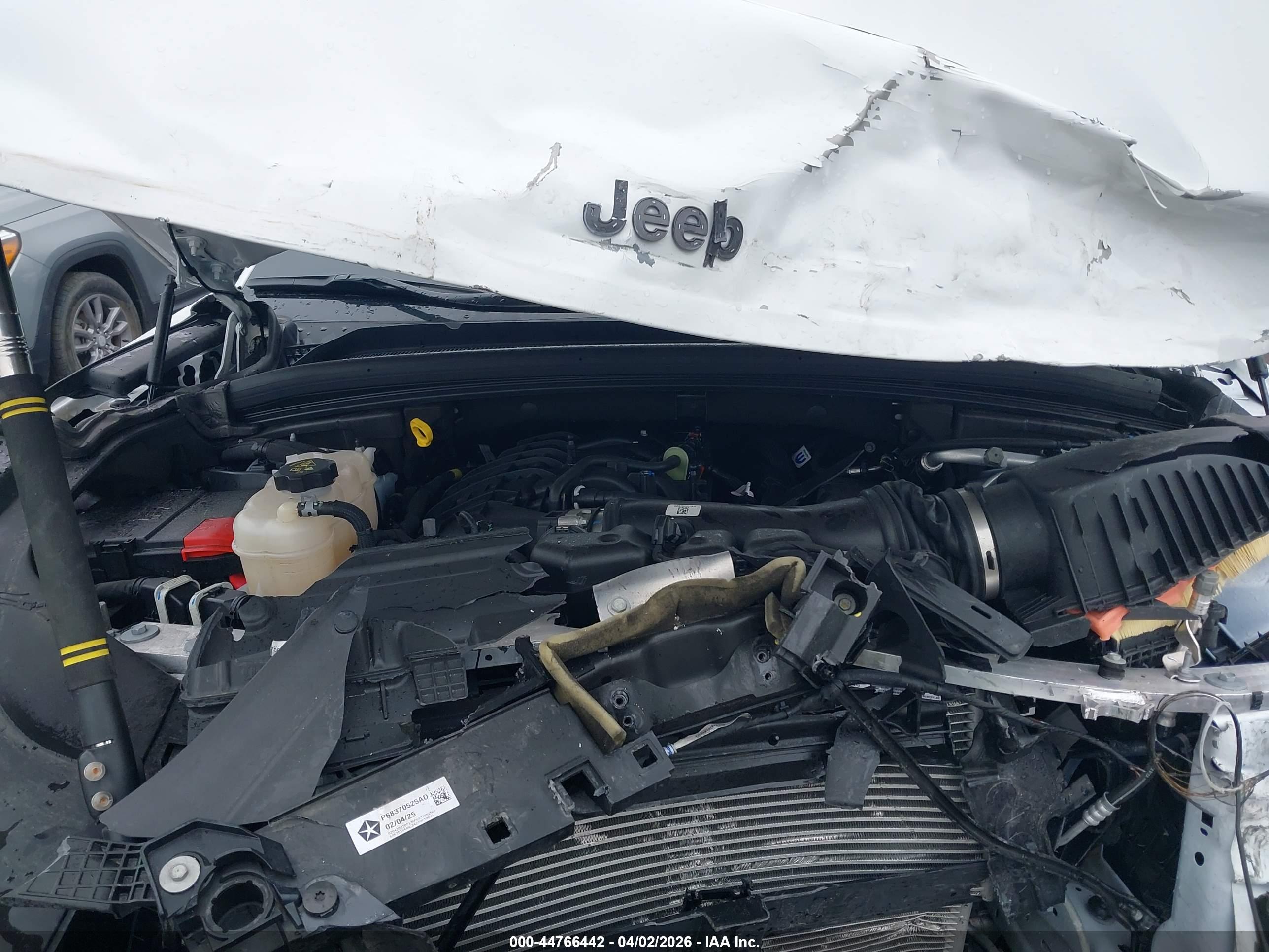 JEEP GRAND image 10