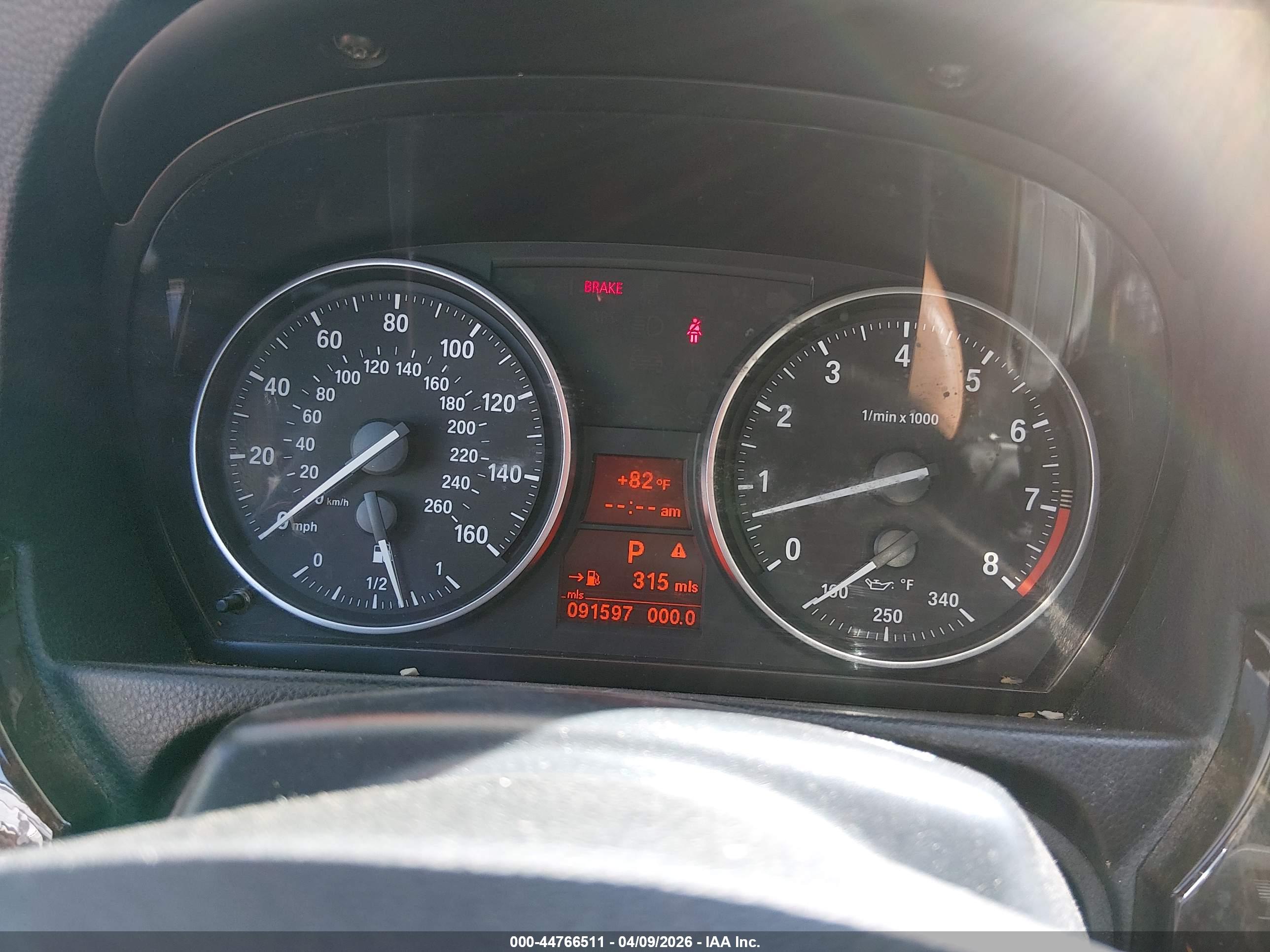 BMW 328I image 7