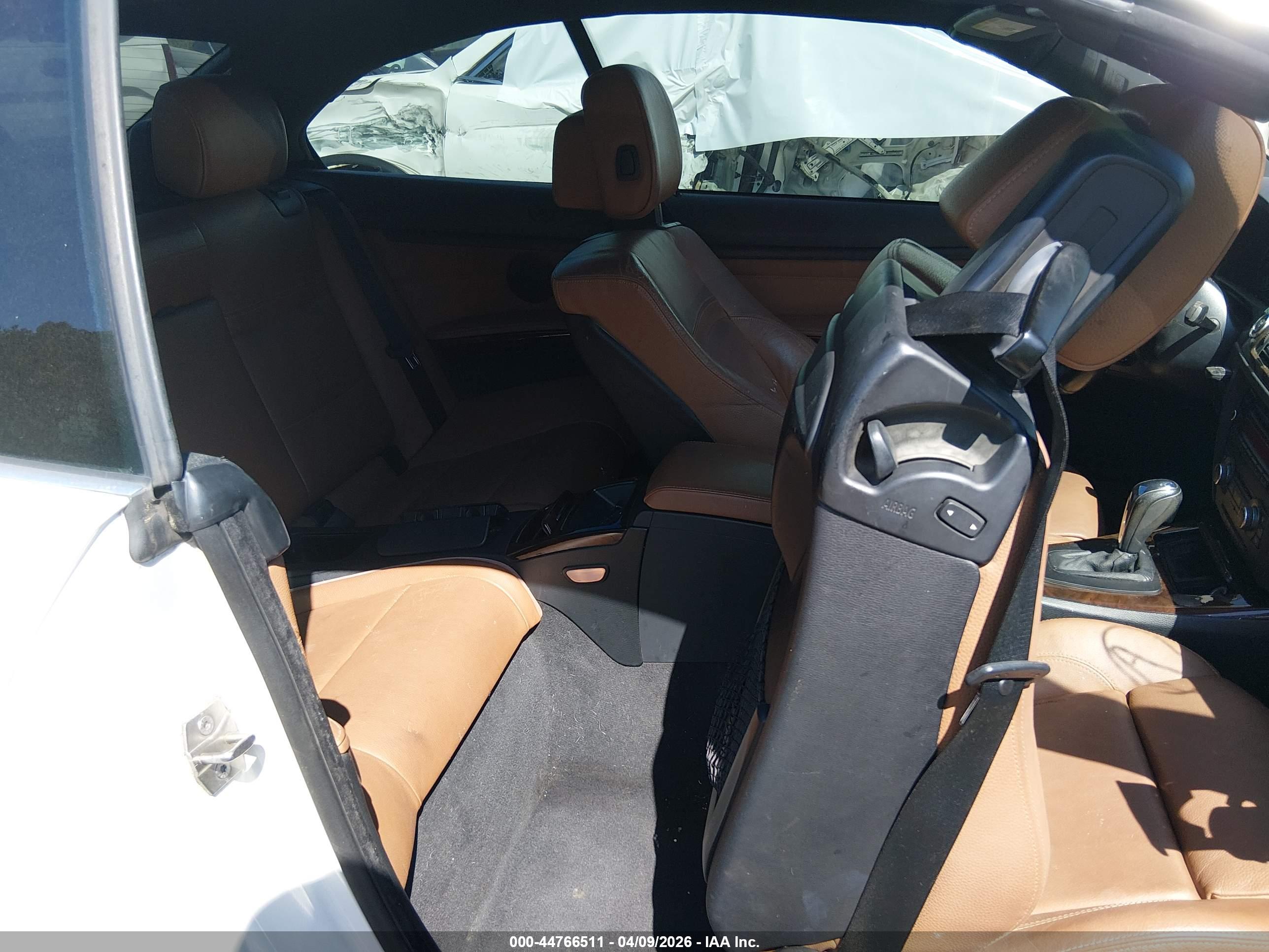 BMW 328I image 8
