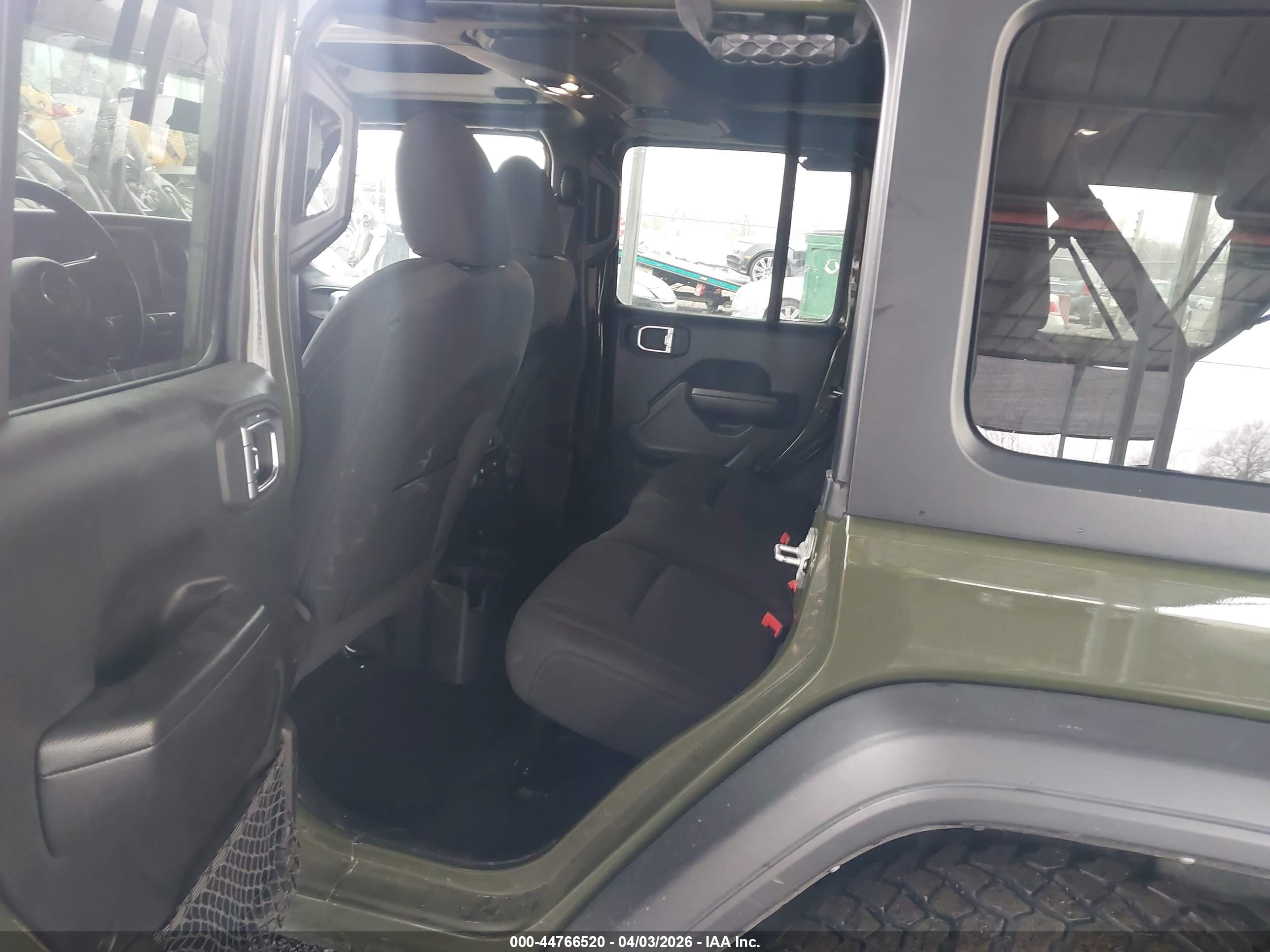 JEEP WRANGLER image 8