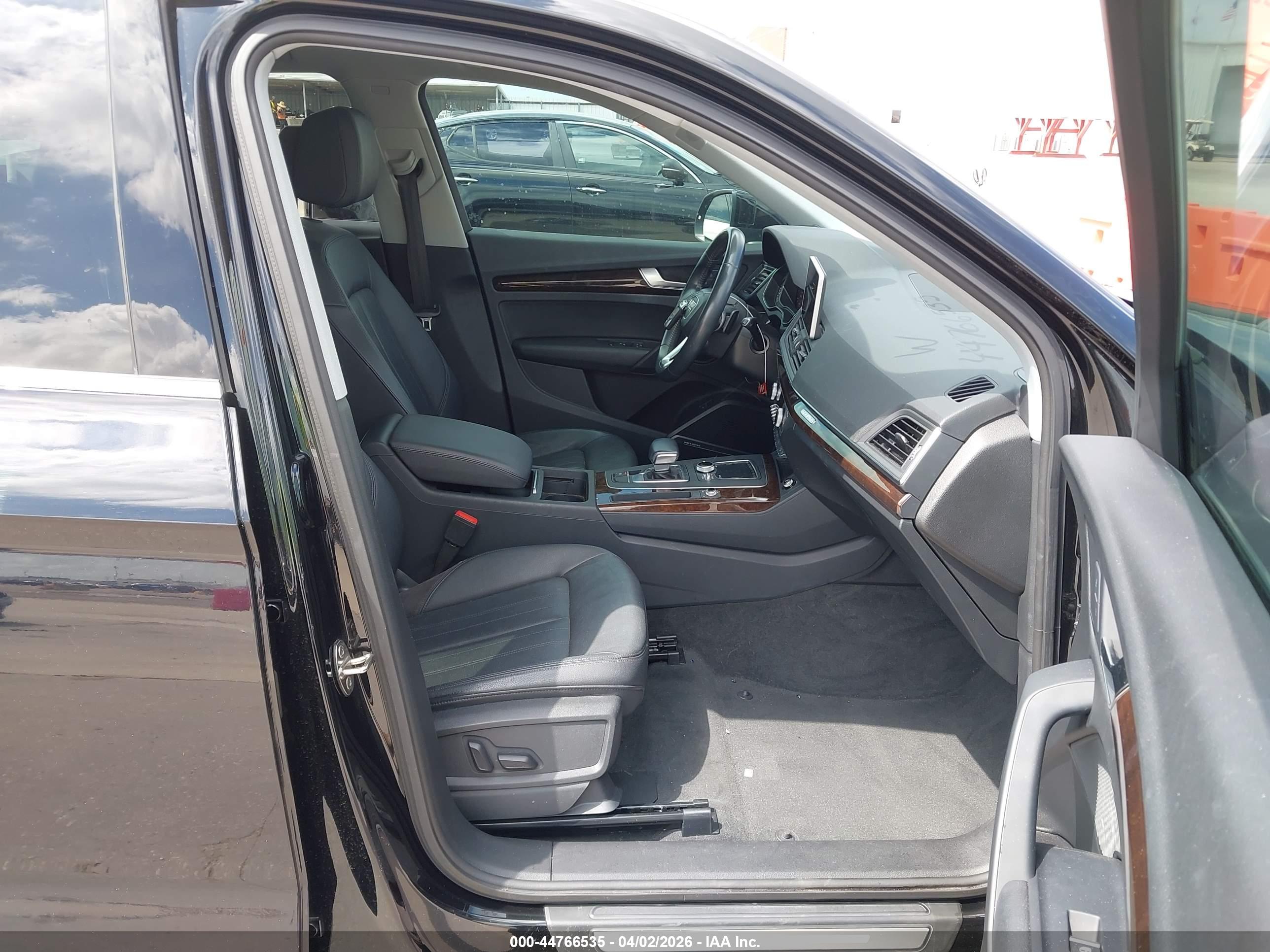 AUDI Q5 image 5