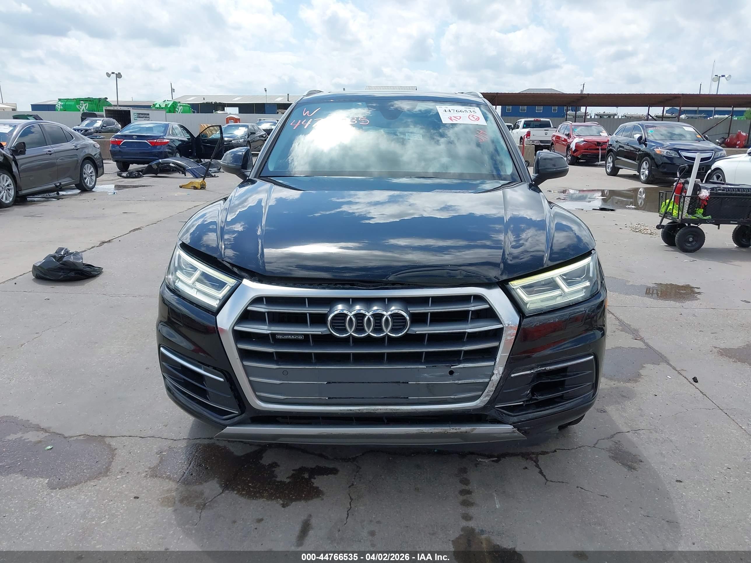 AUDI Q5 image 6